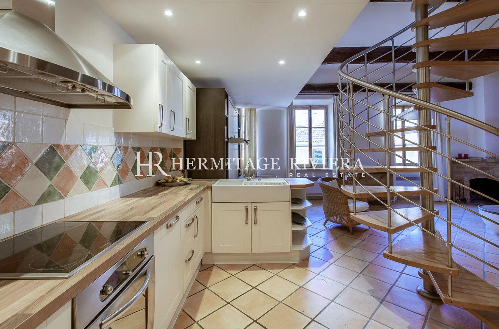 Takvåning i Villefranche-sur-Mer Loft - 2 sovrum - Översta våningen (bild 5)