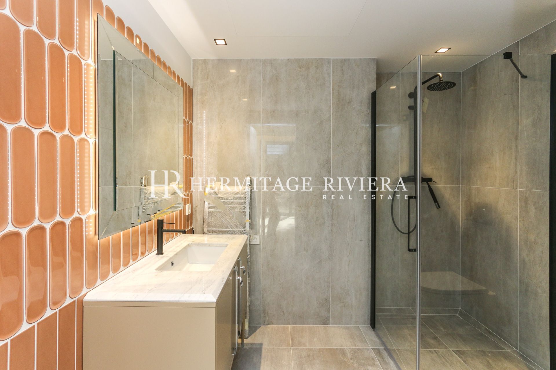 Renovert villa - Basseng - Hage - Havutsikt (bilde 20)