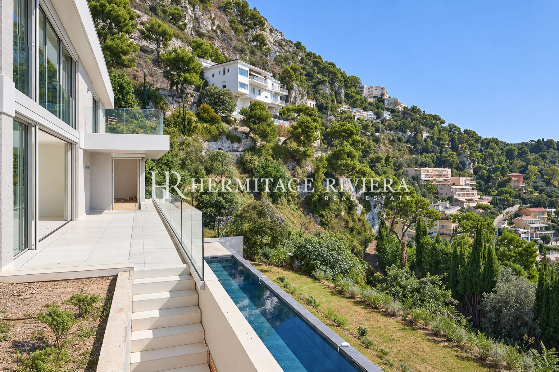 Villa in Villefranche-sur-Mer Luxury property - Sea Views - Pool (image 6)