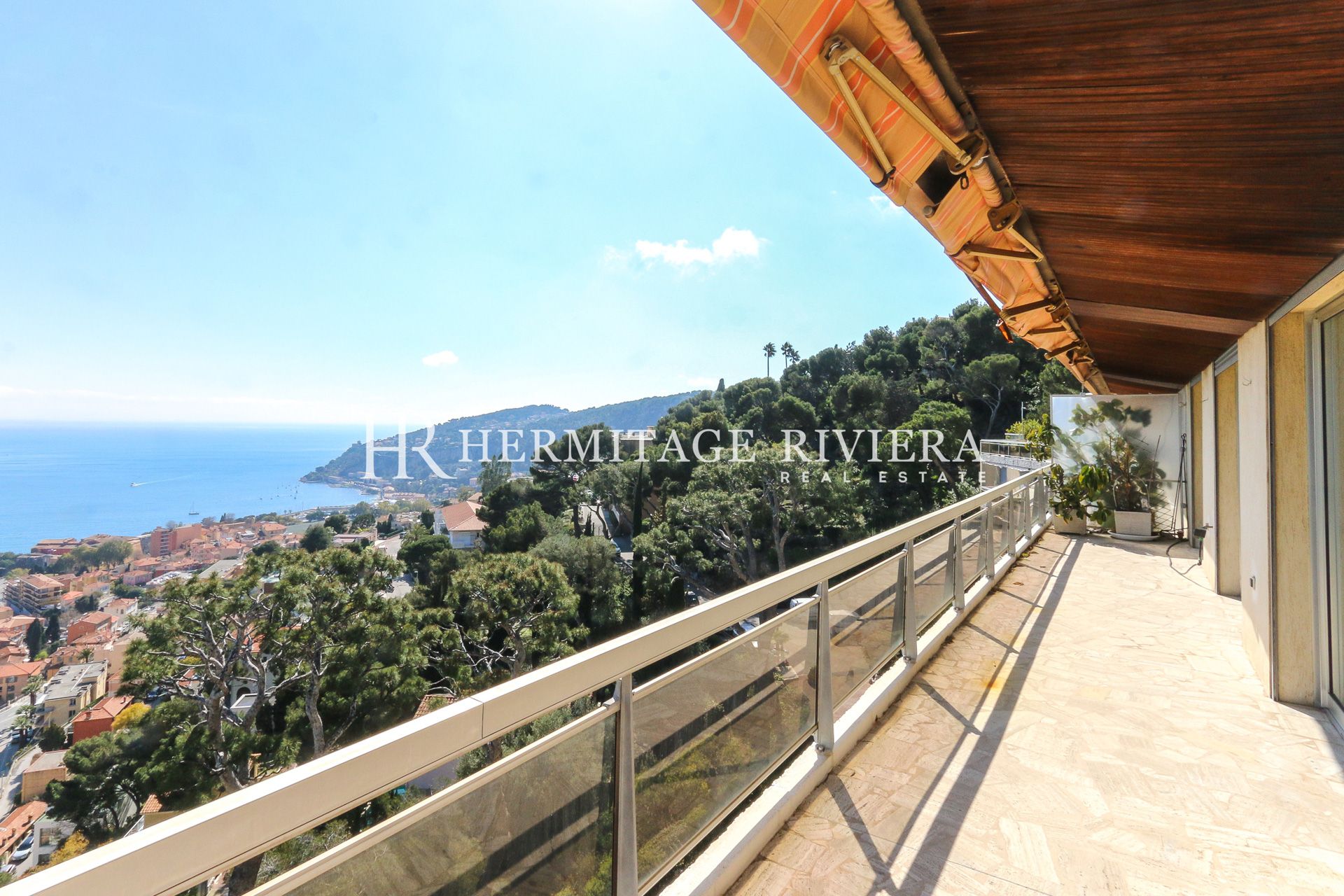 Appartamento con 3 camere da letto - Attico - Terrazza e vista mare (immagine 1)