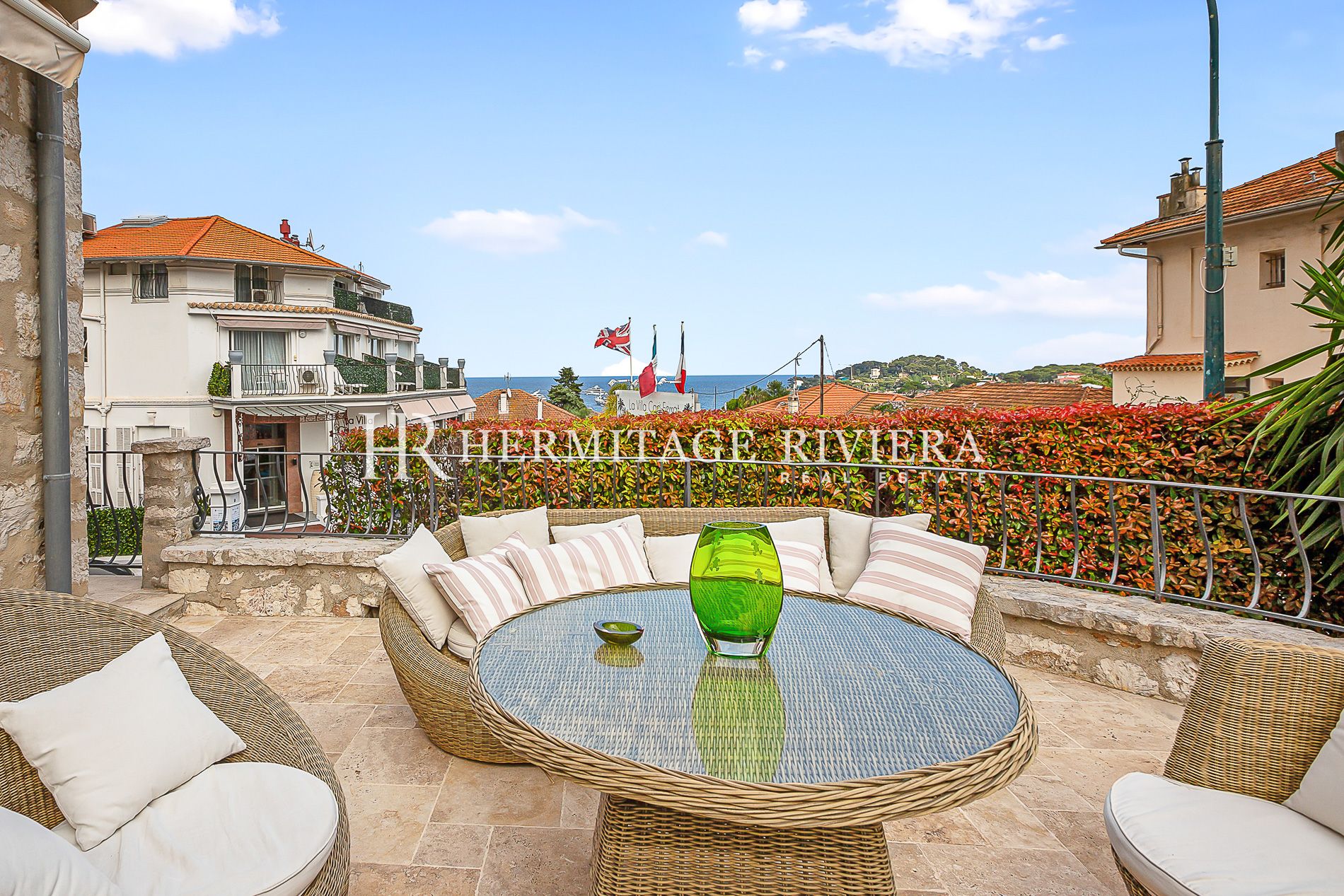 In the heart of the village - Sea view - Pool (image 6)