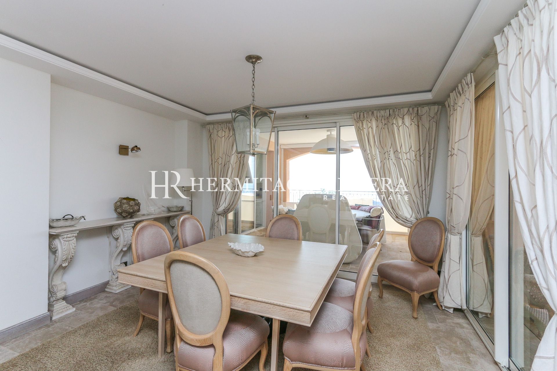 Sea views - Pool - Gated estate (image 11)