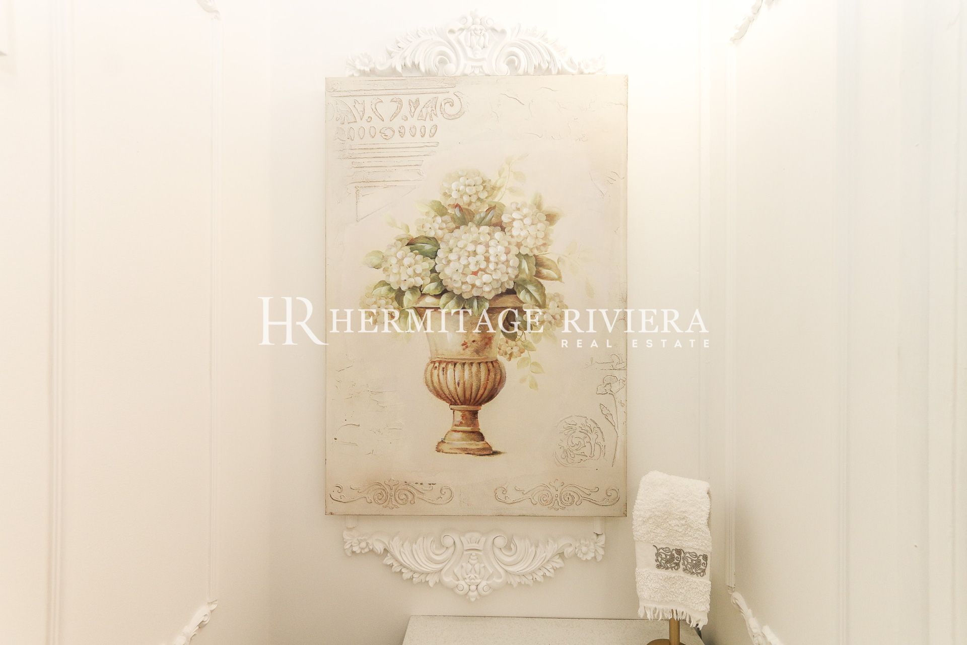 令人惊艳的翻新公寓,坐拥海景 (图片 26)