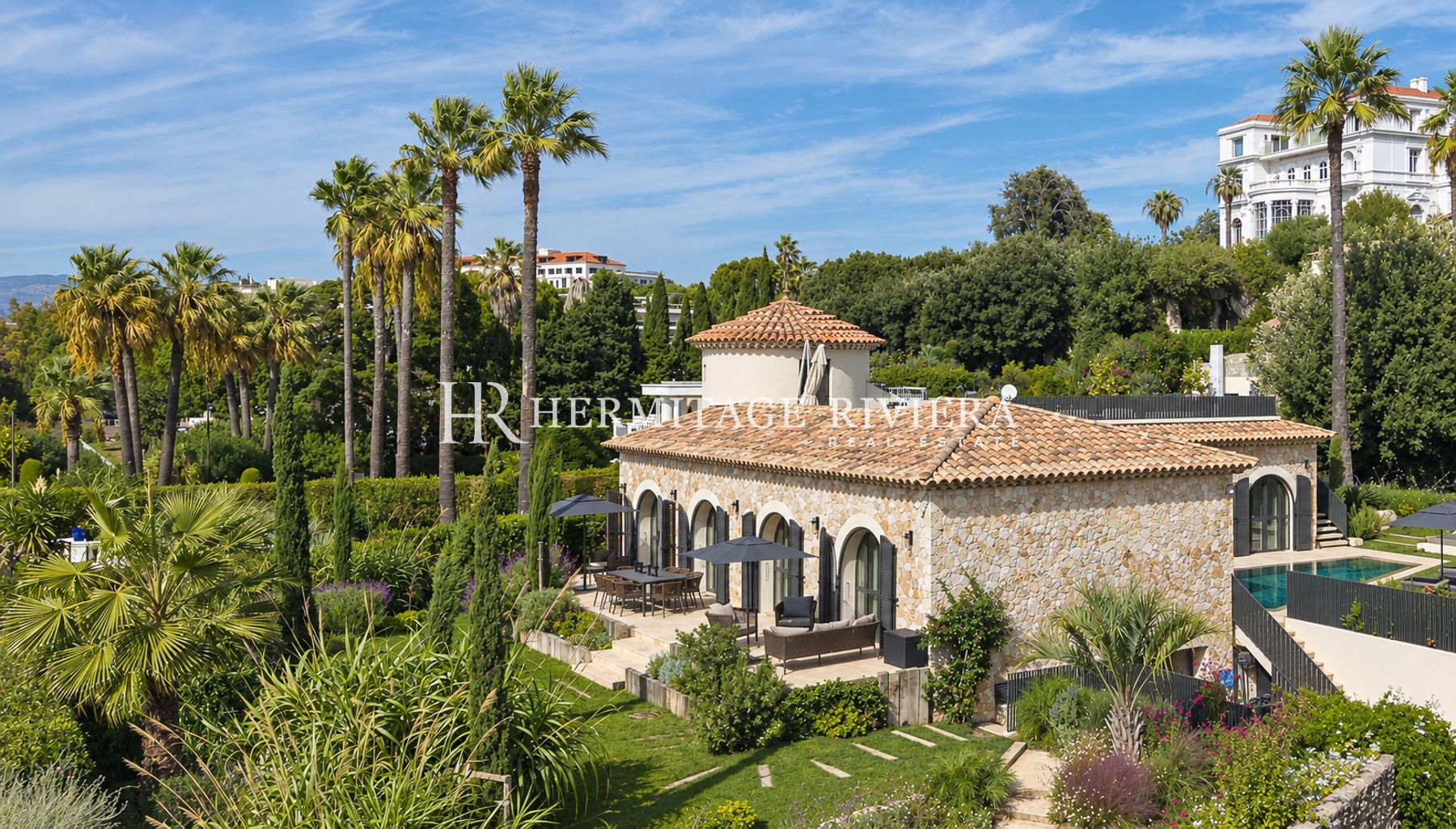 Villa à Cap-d'Antibes Villa en pierre - Vue mer - Piscine (image 2)