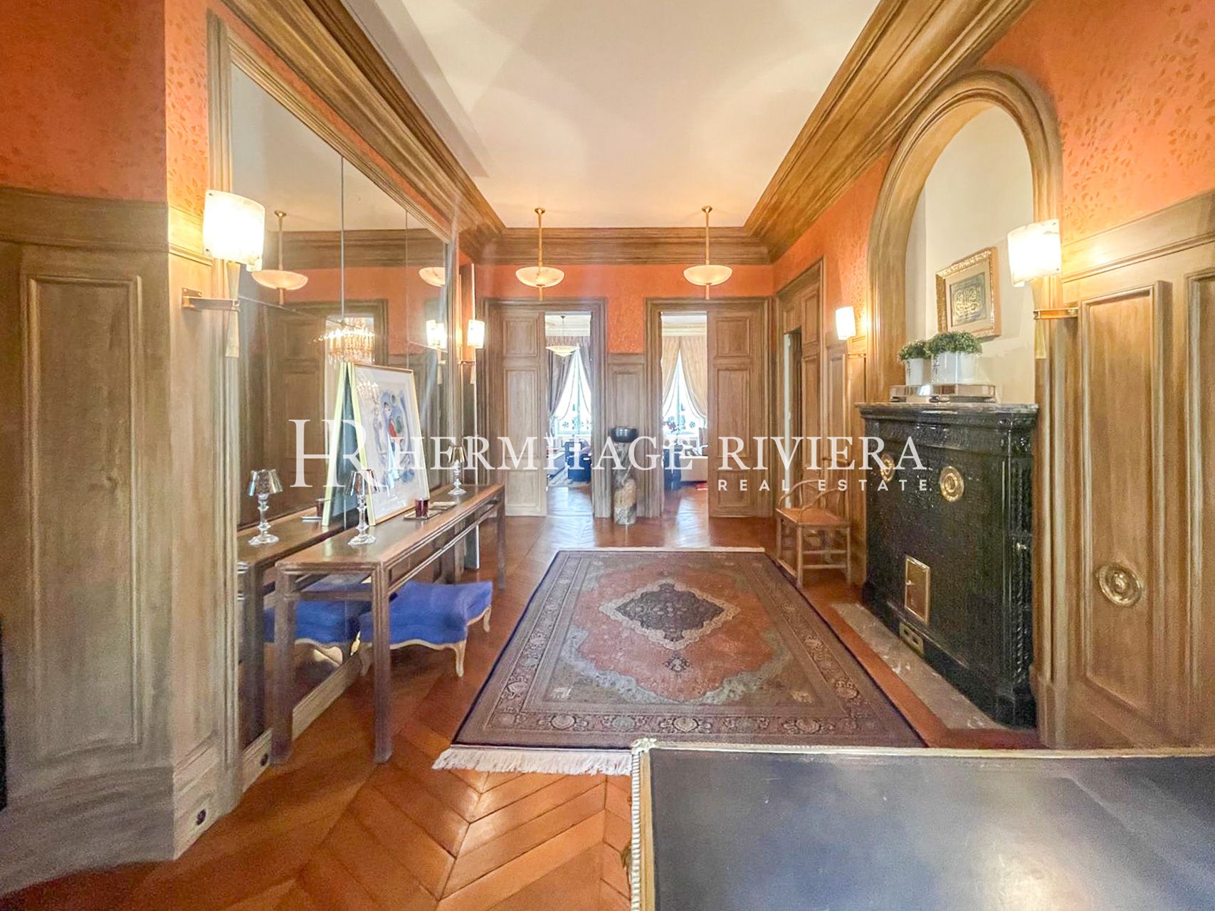 4-bedroom apartment - Few steps from Avenue Matignon - Garage (image 8)