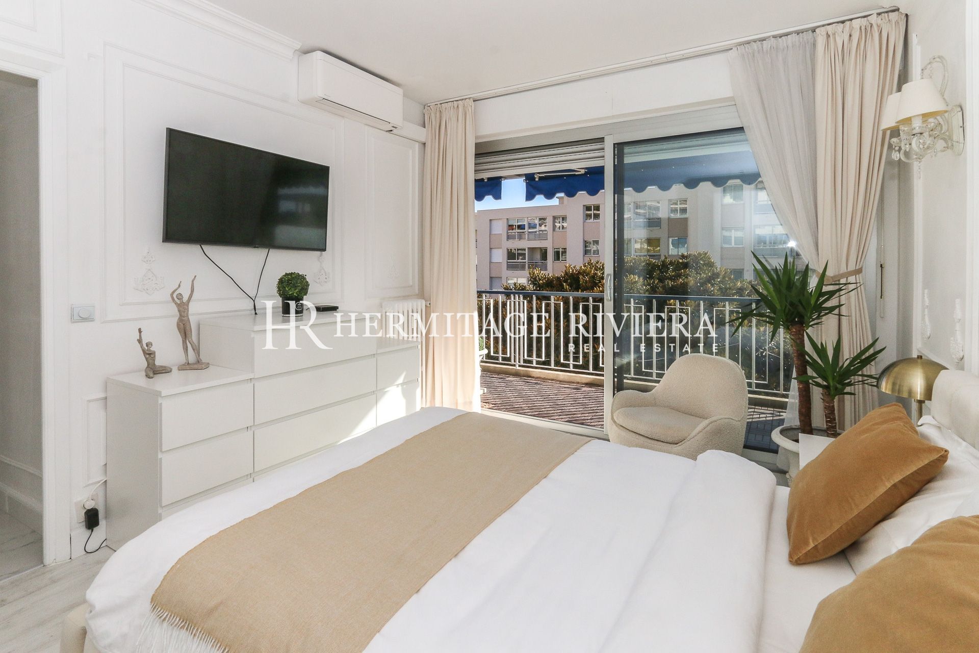 令人惊艳的翻新公寓,坐拥海景 (图片 17)