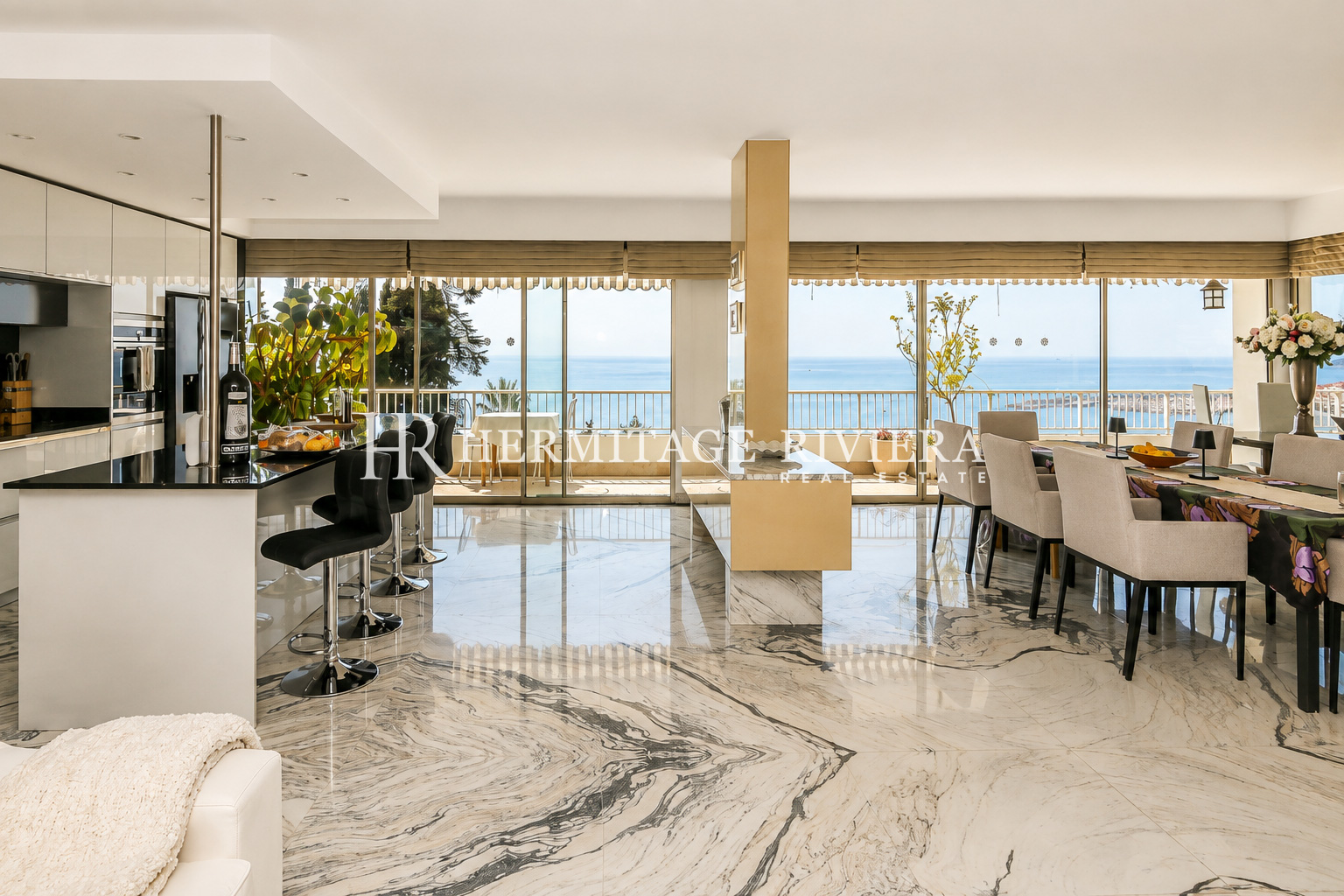 Penthouse in Menton Garavan Penthouse - Breathtaking panoramic sea views - Terrace  (image 12)