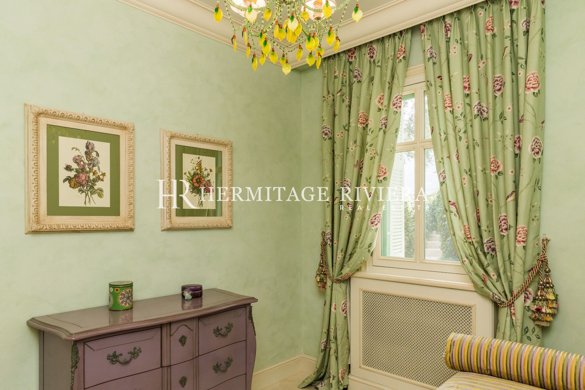 Luxury private estate - Views of Monaco  (image 24)