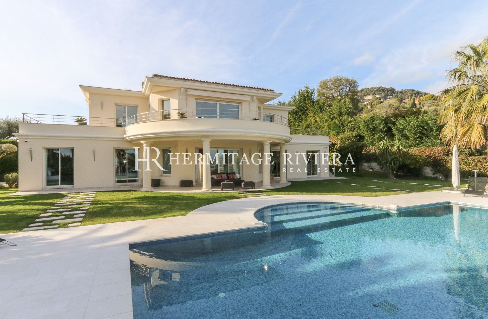 加州风格别墅 - 带泳池 - 海景 - 靠近海滩  (图片 1)