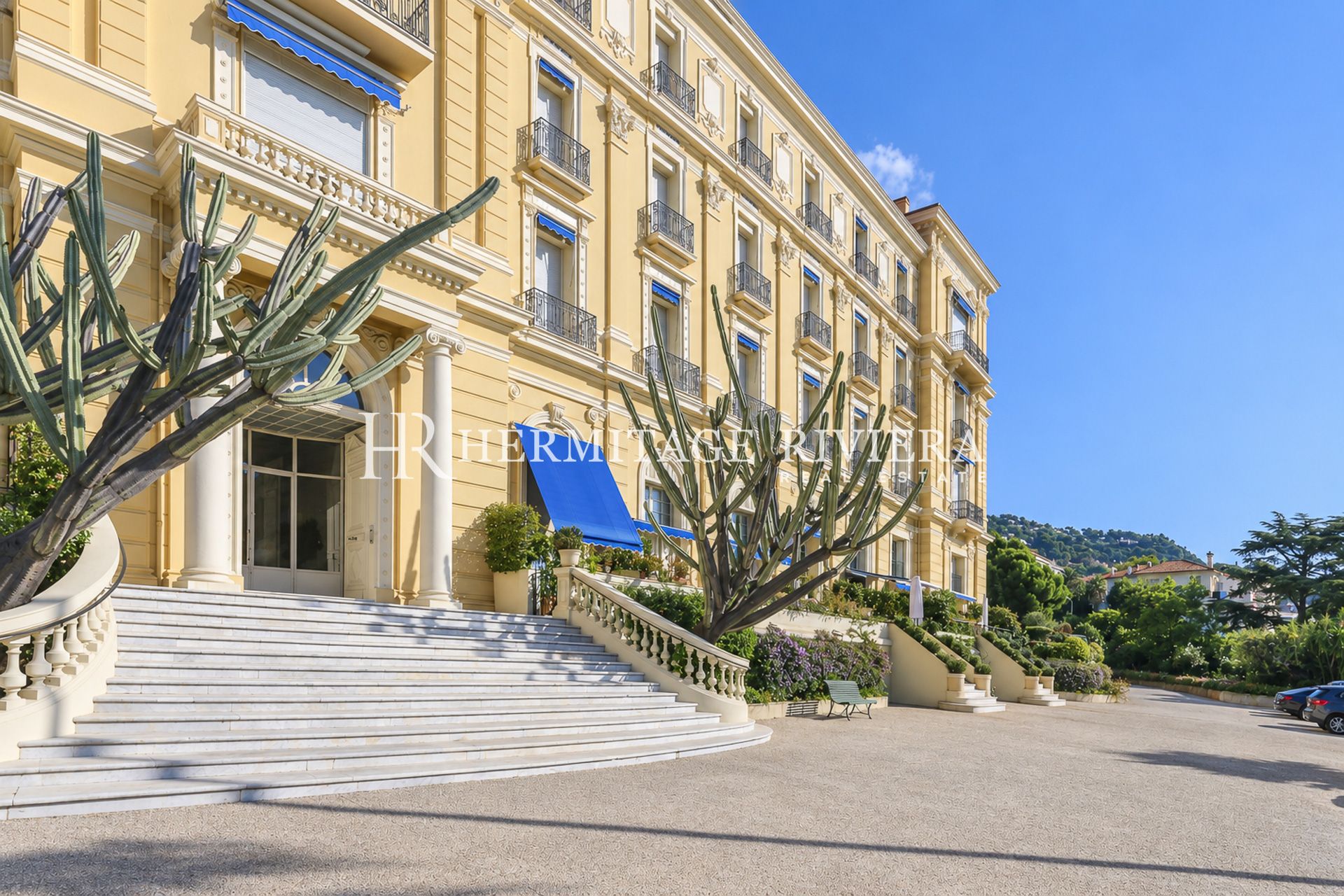 Apartment in Cap-d'Ail Close to Mala Beach & Monaco - Sea views - Terraces (image 24)