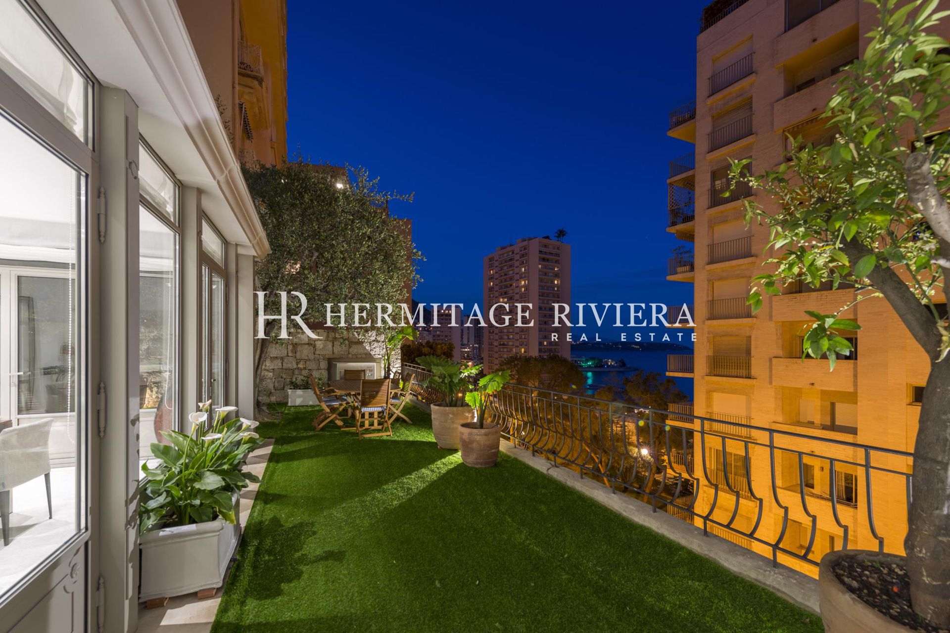 3 bedroom apartment - Luxury apartment - Terrace (image 17)