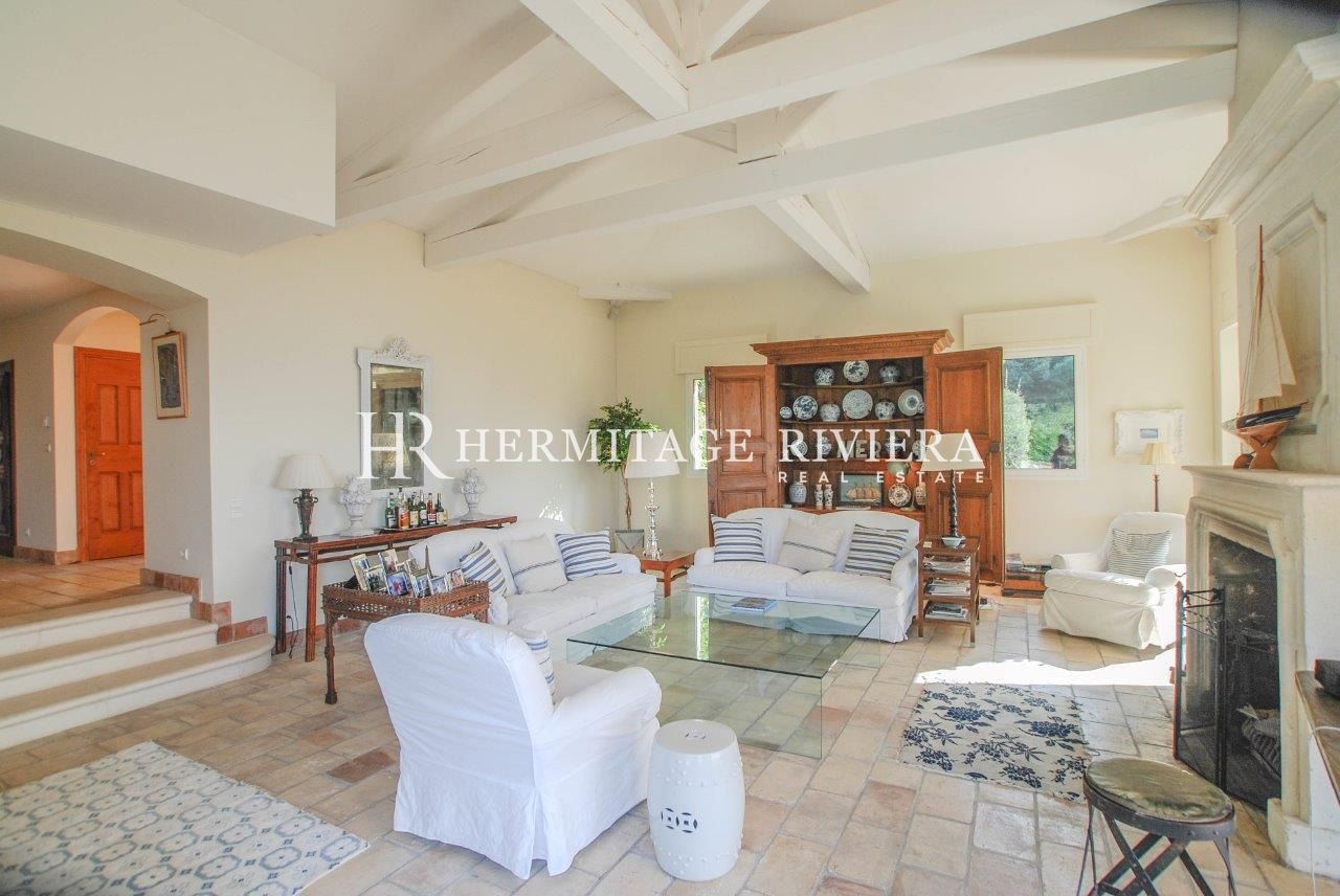 Provancal villa - Panoramic views of the bay - Pool (image 9)