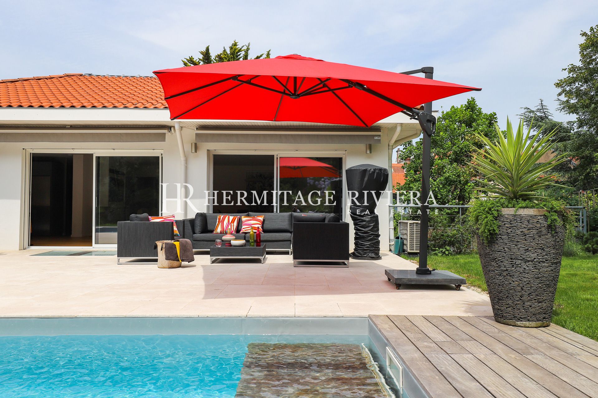 Smukt Feriehus – Pool – 5 Soveværelser – Centrale Biarritz (billede 17)