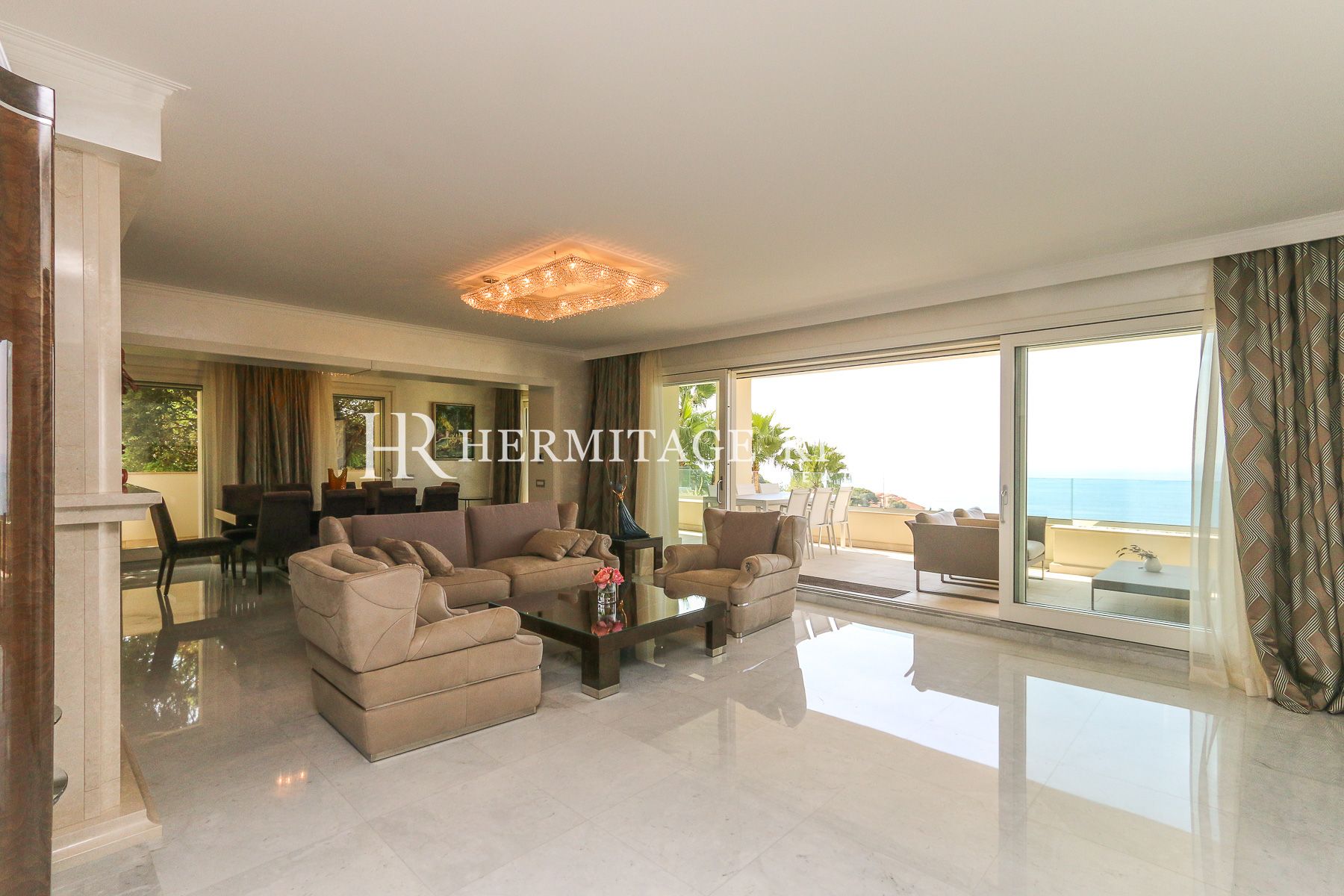Property of two modern villas - Sea views - Pool (image 7)
