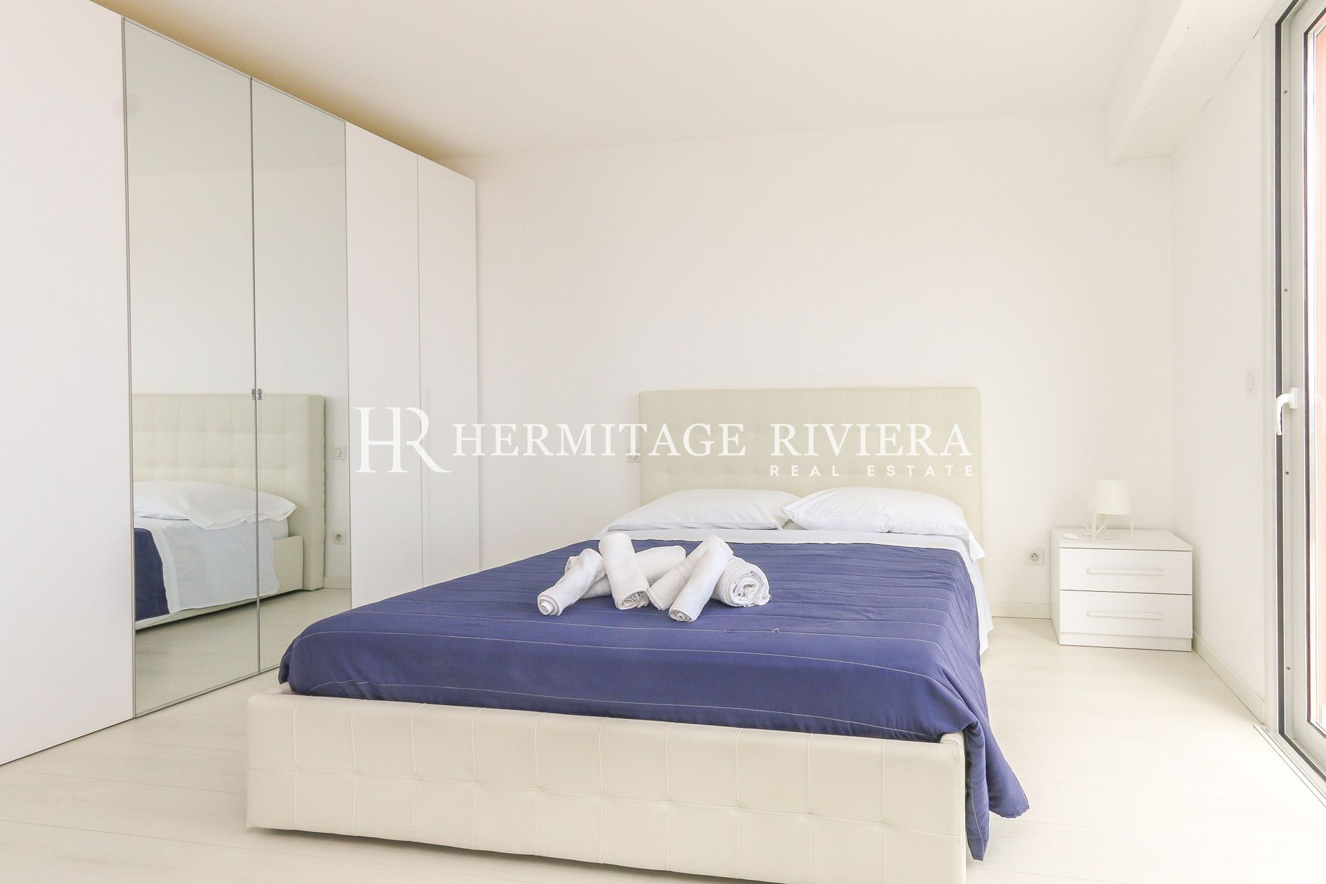 Penthouse i Menton Garavan Penthouse i nyere bolig - Tæt på strandpromenaden - Havudsigt (billede 18)