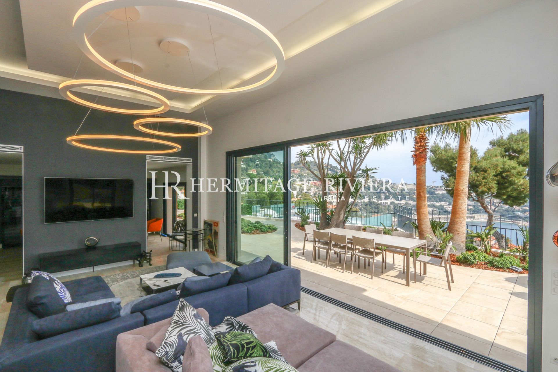 Villa contemporaine avec vue sur la Rade (image 3)