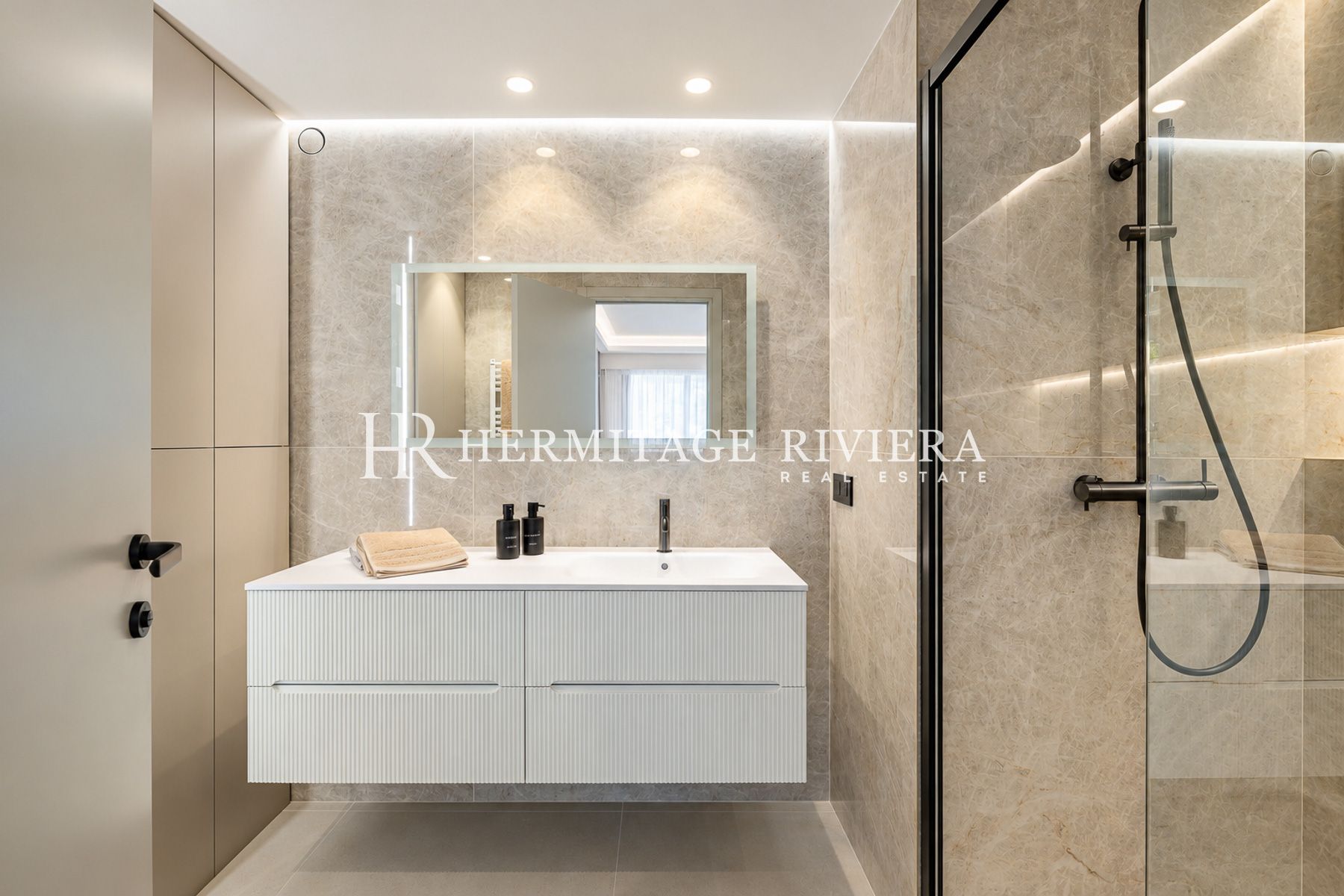 Penthouse i Nice Mont Boron Eksepsjonell leilighet toppetasje fantastisk havutsikt (bilde 32)