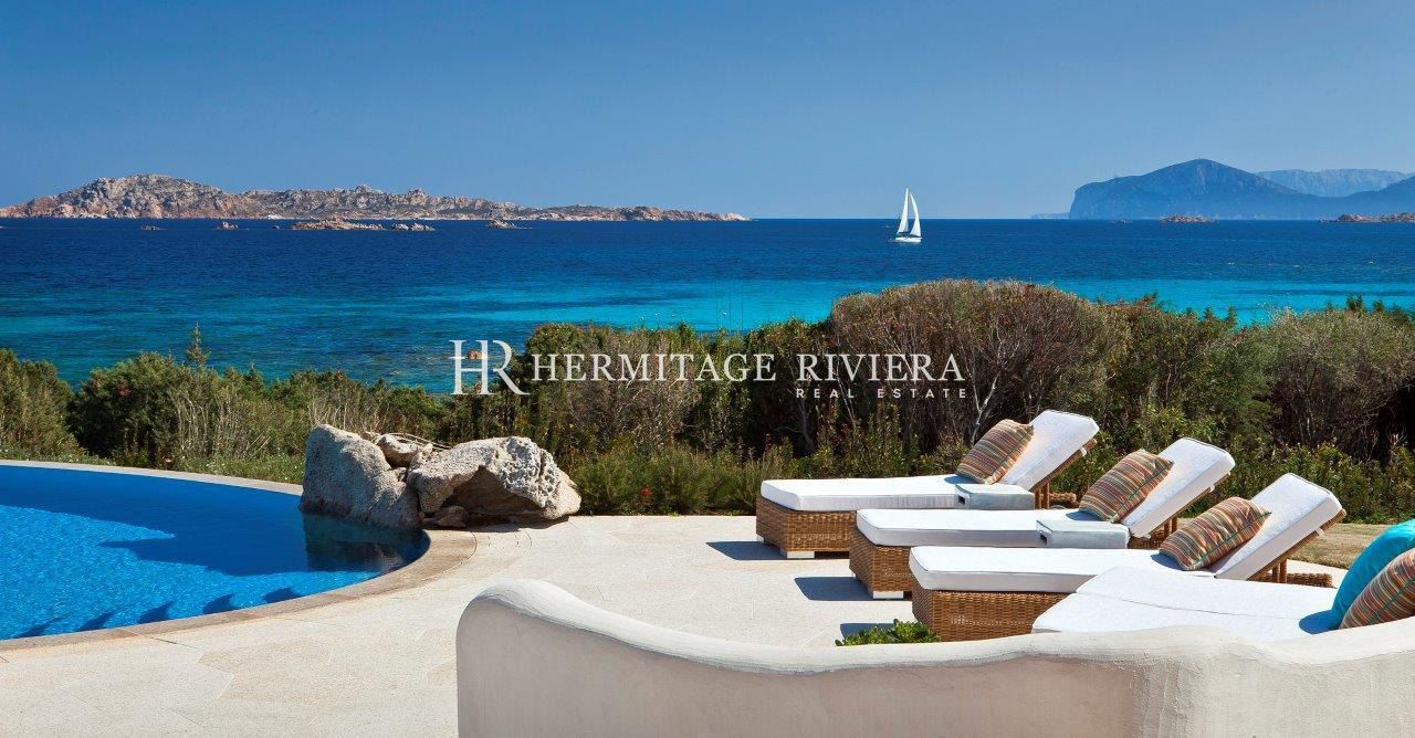 Stunning views of the Romazzino bay - Pool (image 1)
