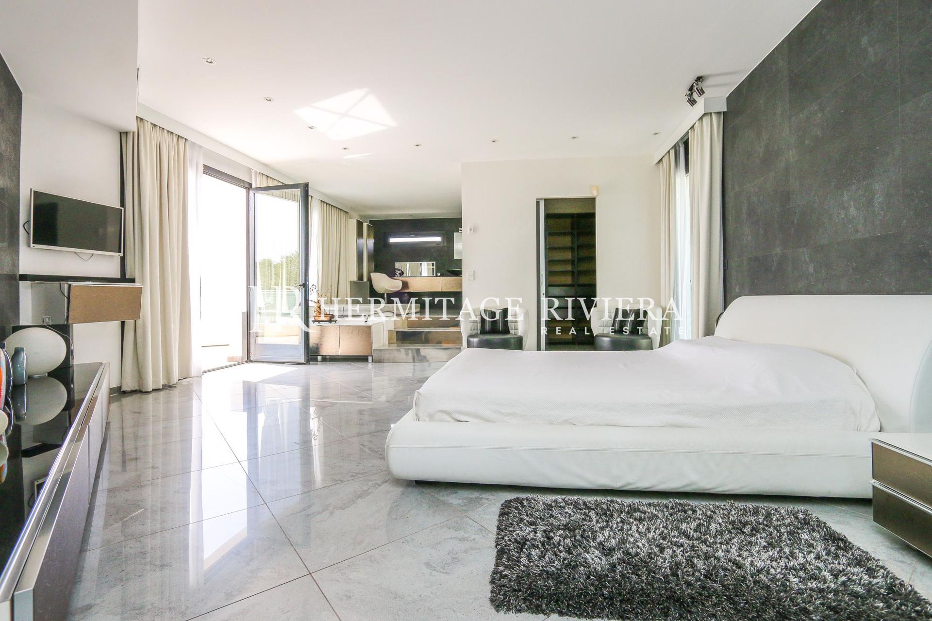 令人惊叹的现代别墅，享有海景和摩纳哥美景 (图片 18)