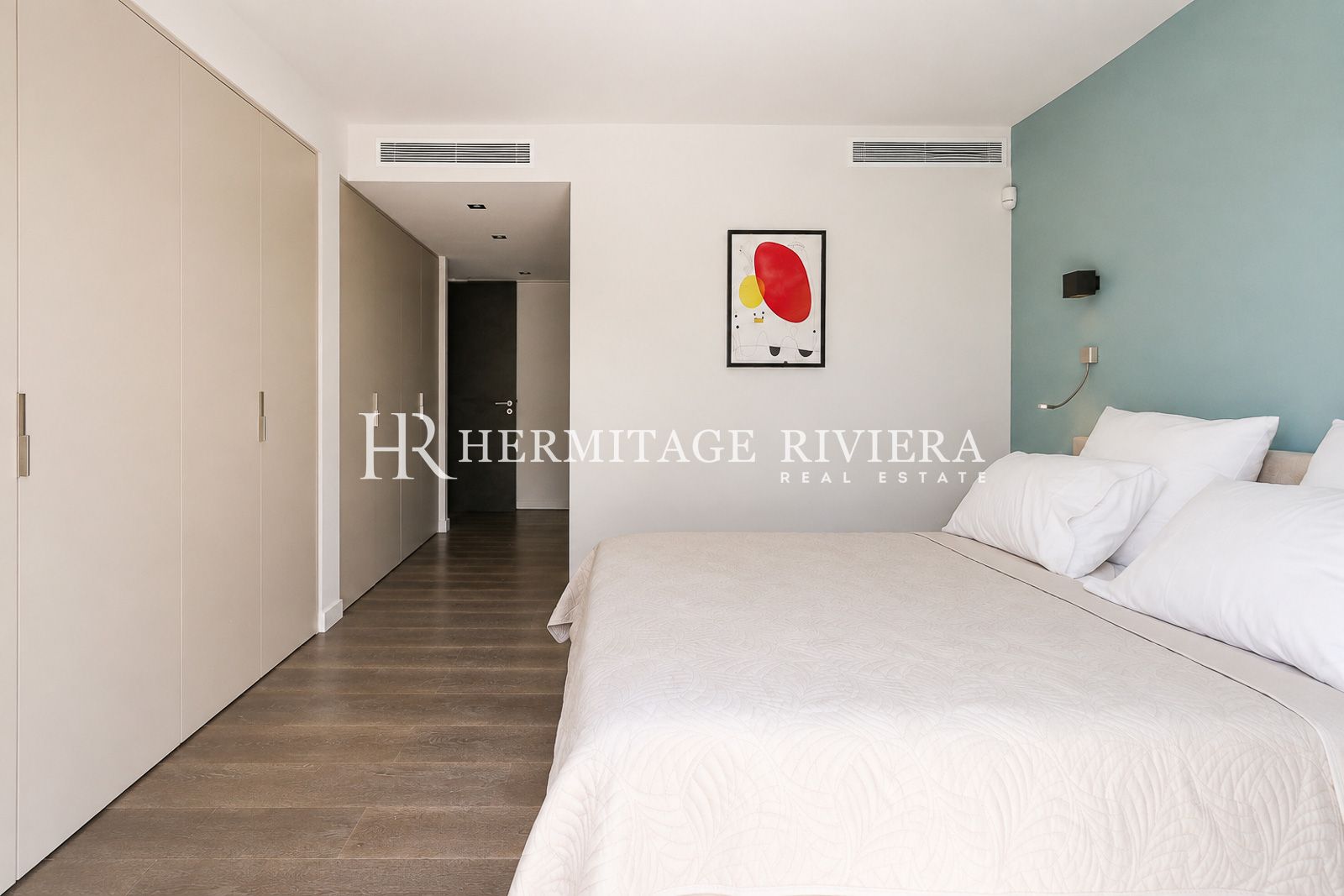 Bedroom 2 photo of modern property for rental Cap-Ferrat, close to Passable beach