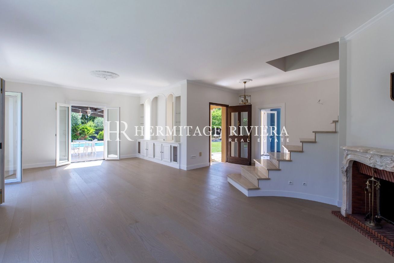 Сalm - Сlosed estate - Pool - Garden (image 10)