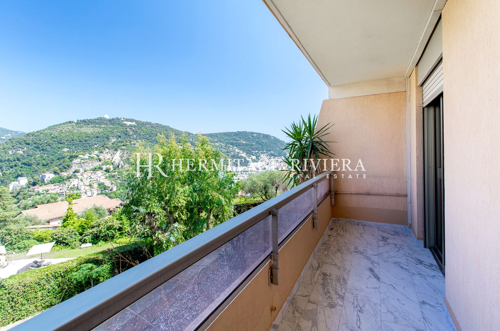 Penthouse in Nice Cimiez 3 bedroom - Roof terrace - Pool  (image 13)