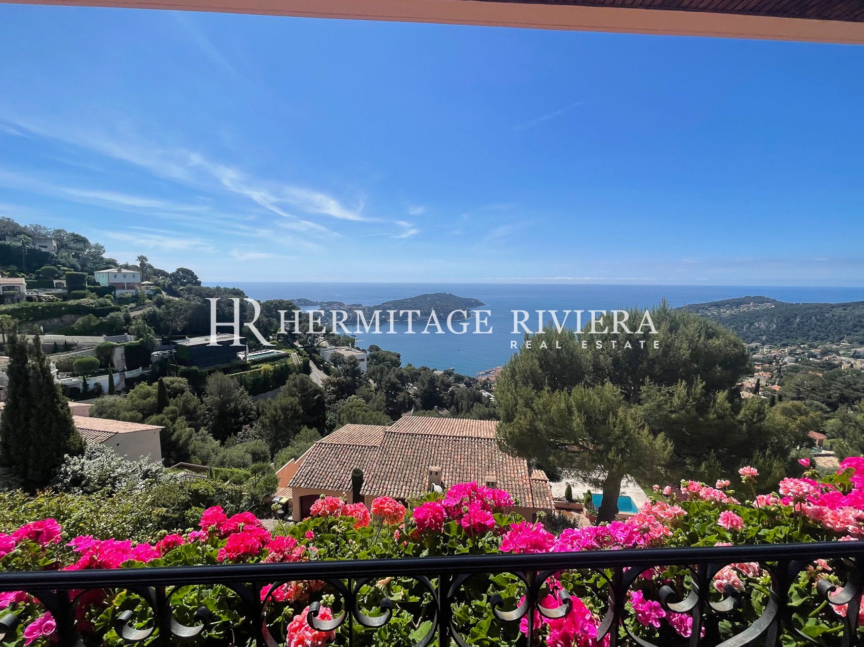 坐拥全景的非凡别墅 (图片 13)