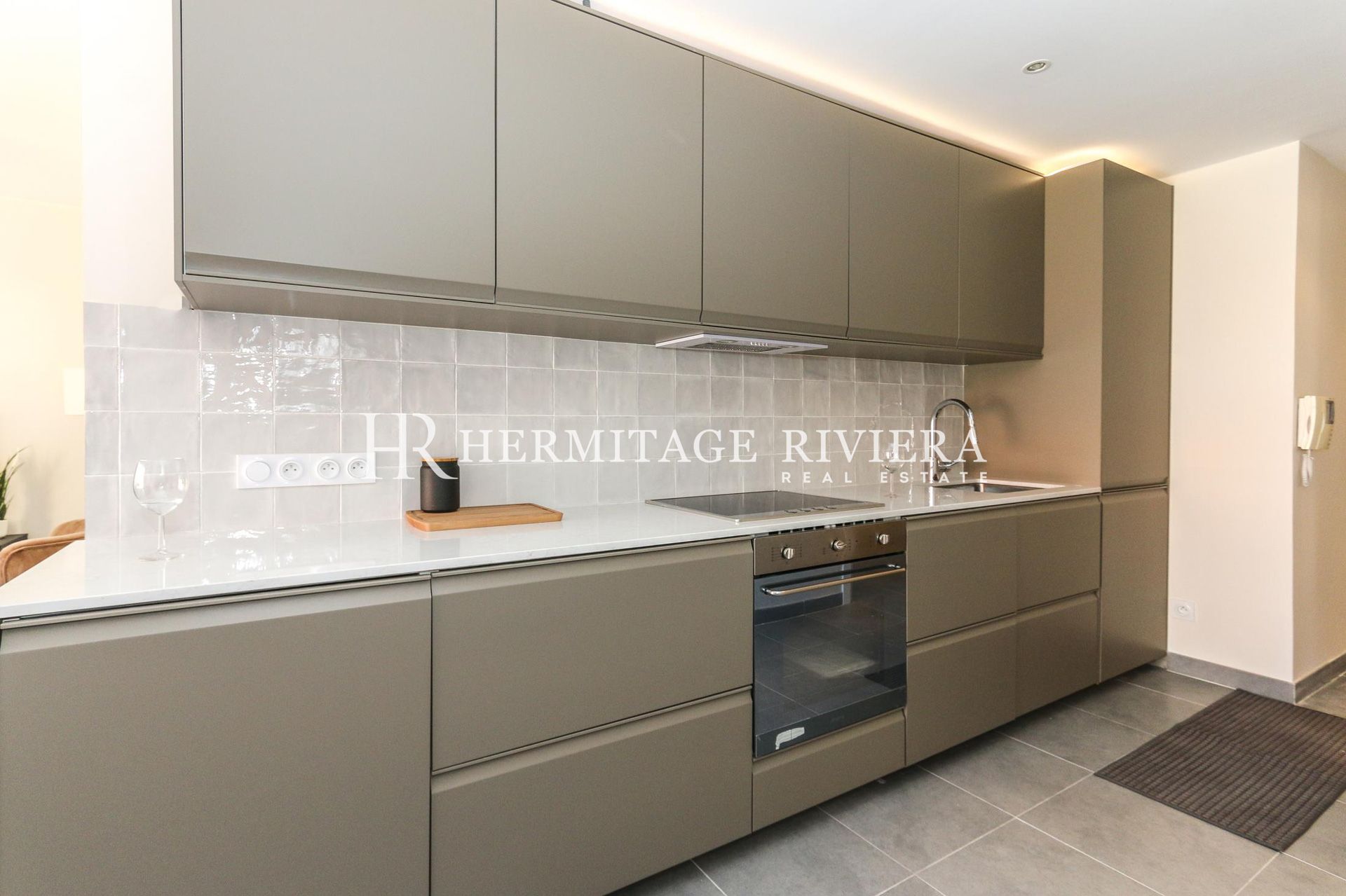 3-bedroom apartment - Top floor - Renovated - Overlooking Monaco (image 13)