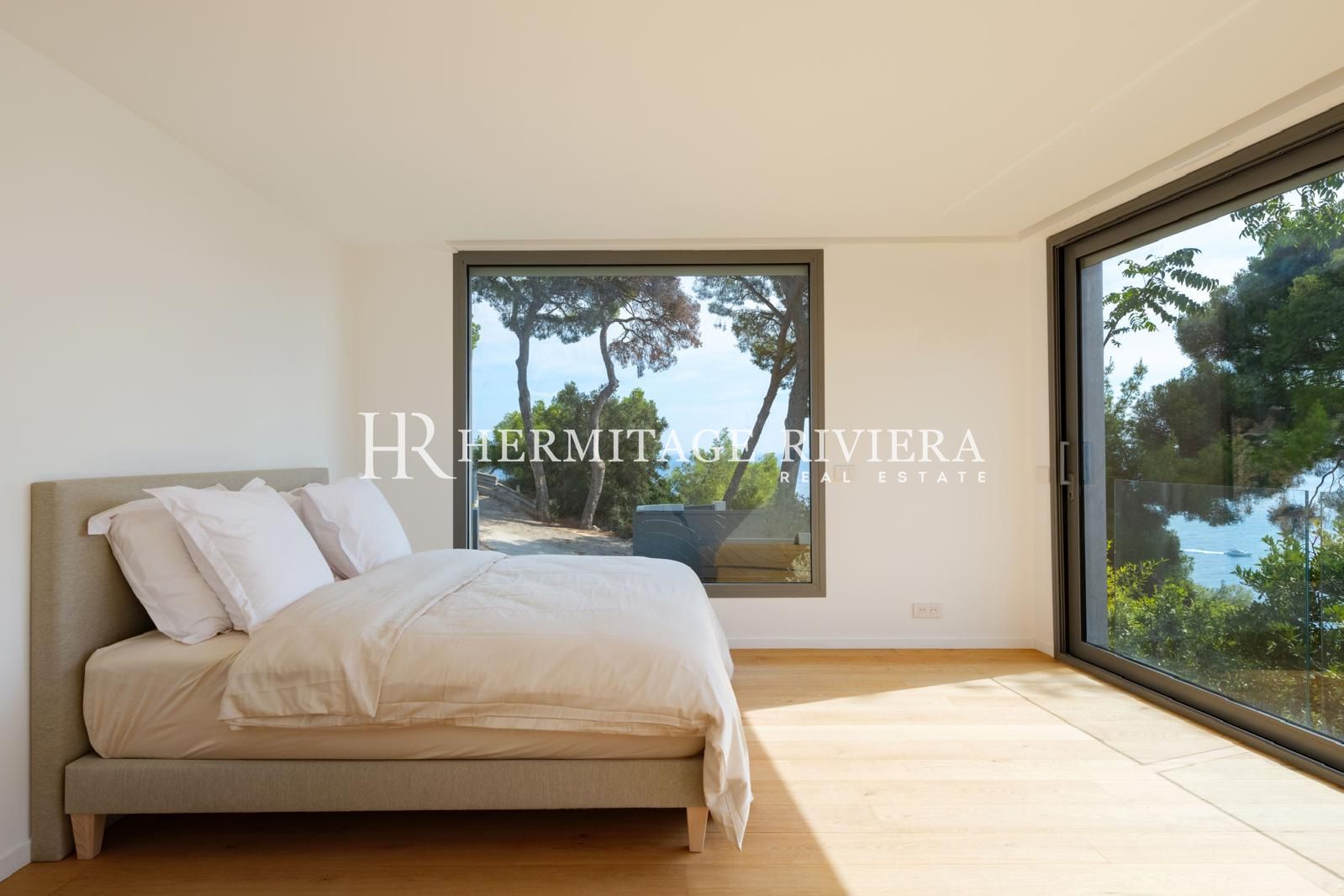 Nuova lussuosa villa moderna (immagine 14)