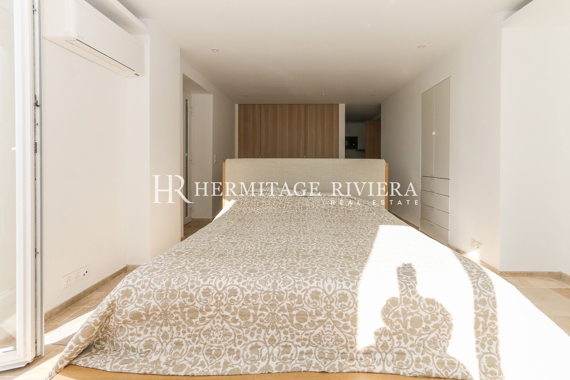 Villa reformada - Vista al mar - Cerca de playas (imagen 15)