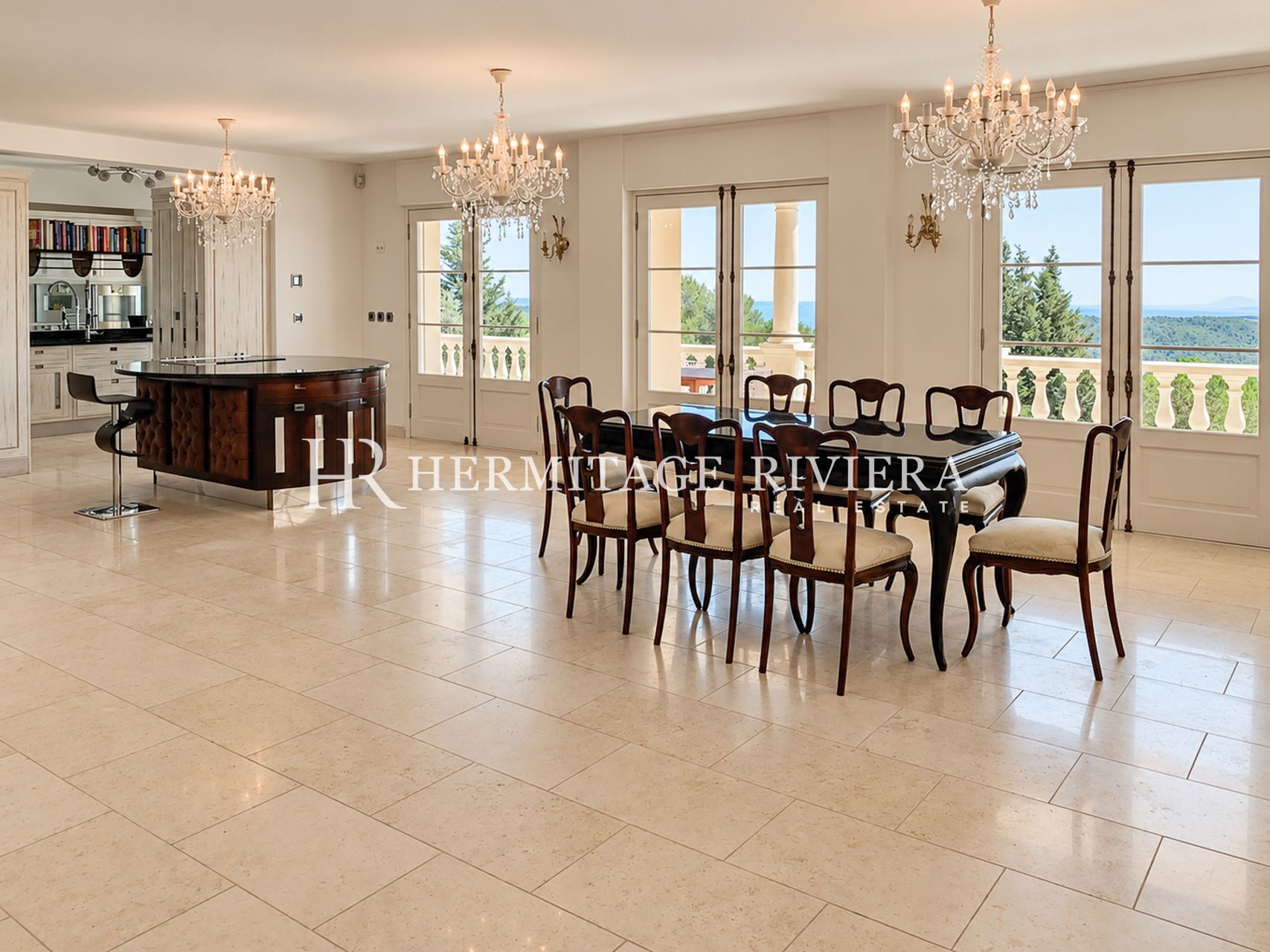 Villa i Tourrettes-sur-Loup Romslig villa med basseng (bilde 9)