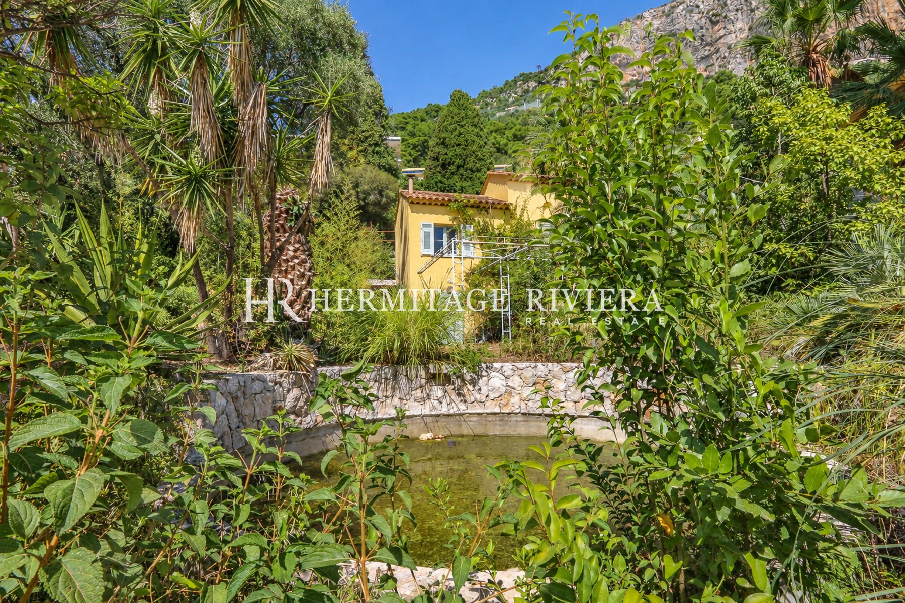 Villa in Menton Garavan Elegant 19th century stone mansion with sea view (image 30)
