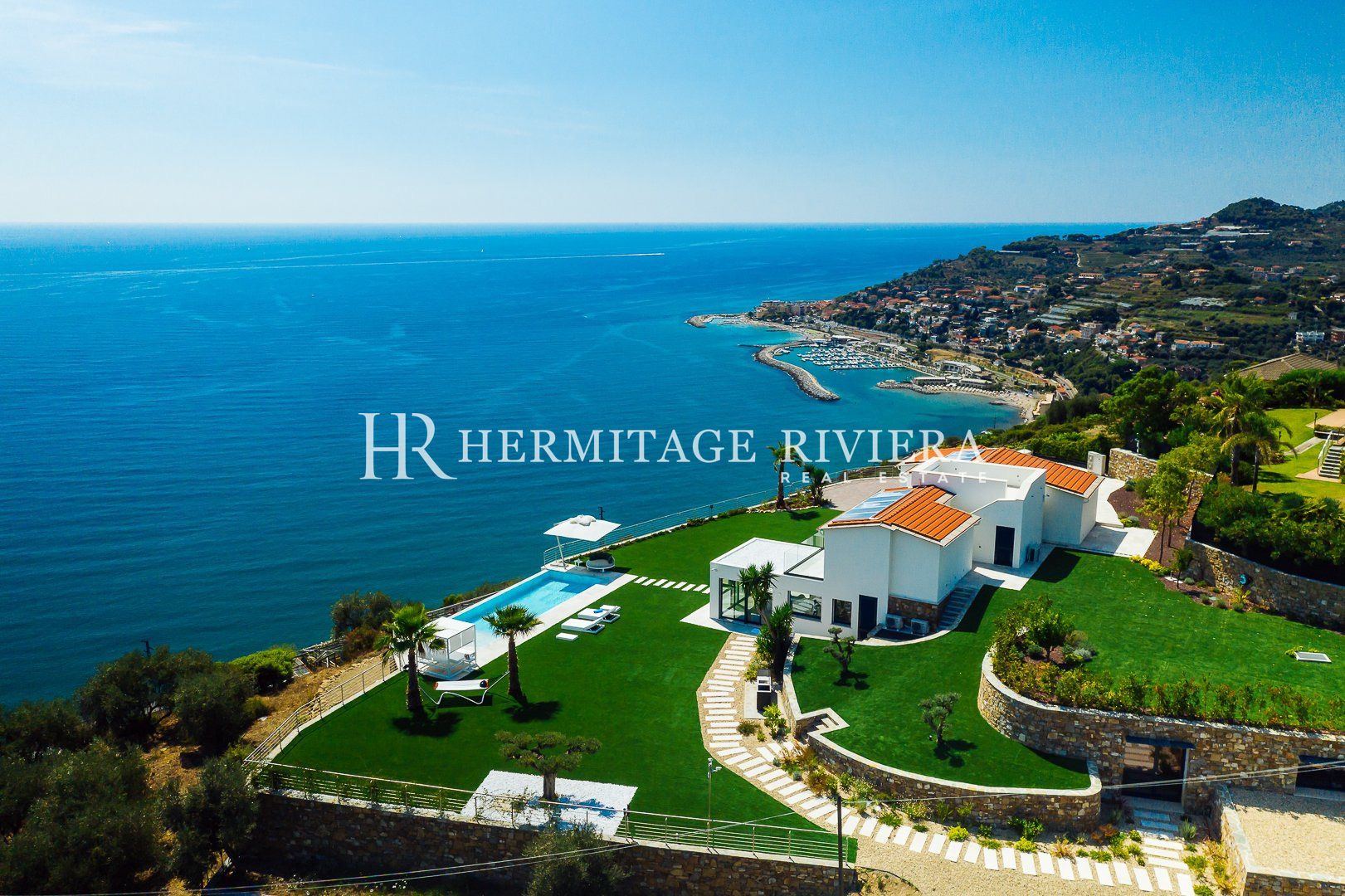 Elegant property - Sea view - Pool (image 1)