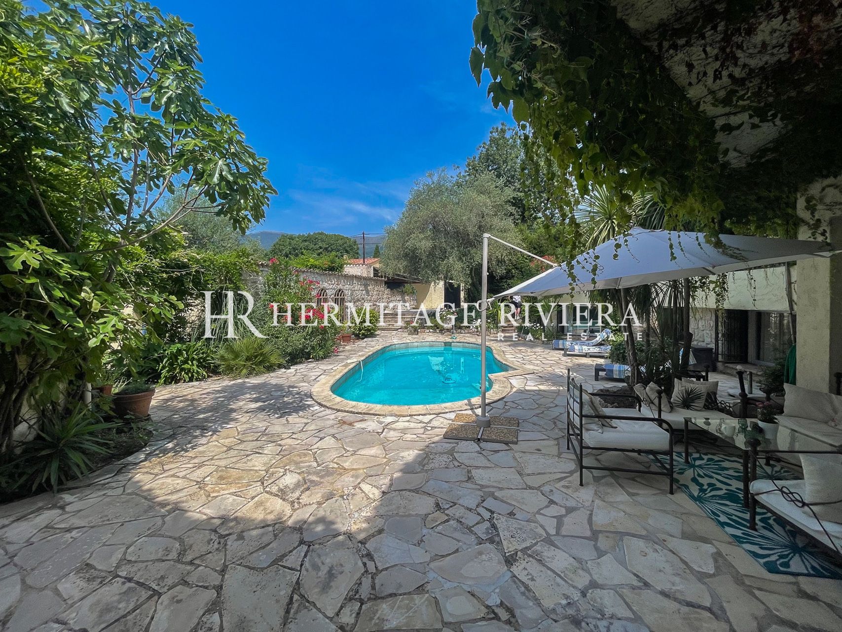 Villa i Vence Rummeligt hjem på rolig, flad og stor grund (billede 32)