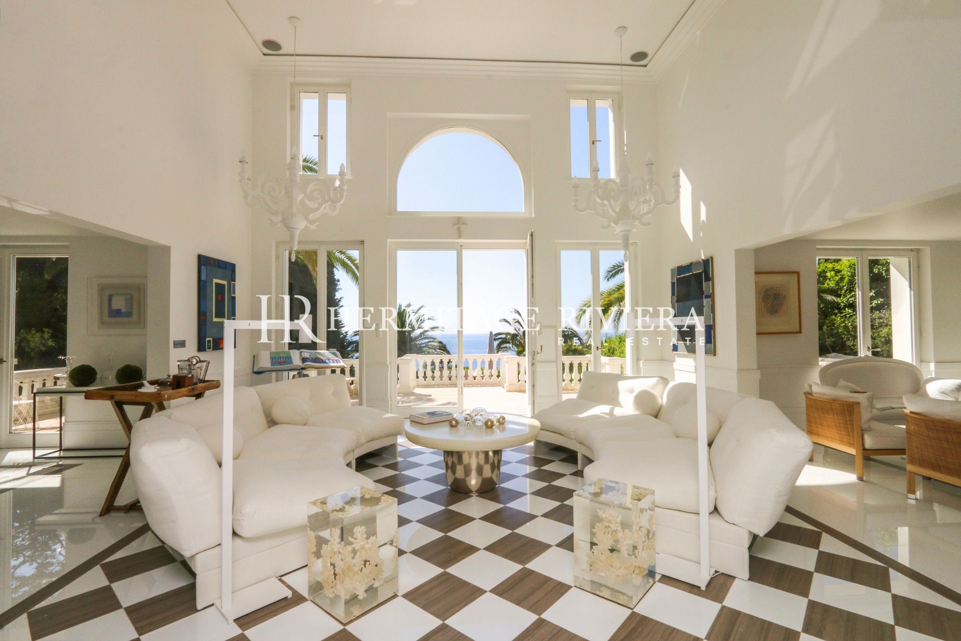 Exquisite property - Close Grand Hotel Cap Ferrat - Sew views (image 14)