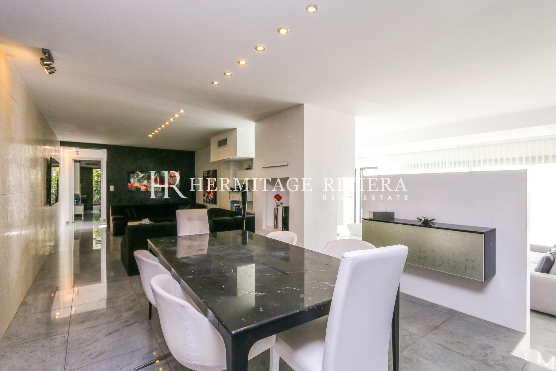 令人惊叹的现代别墅，享有海景和摩纳哥美景 (图片 11)