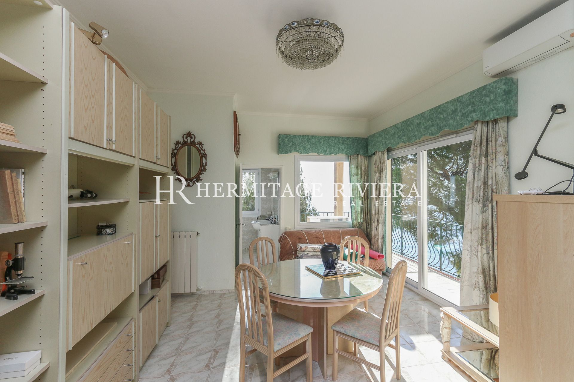 To modernise - Near the seafront - Cap Estel (image 9)