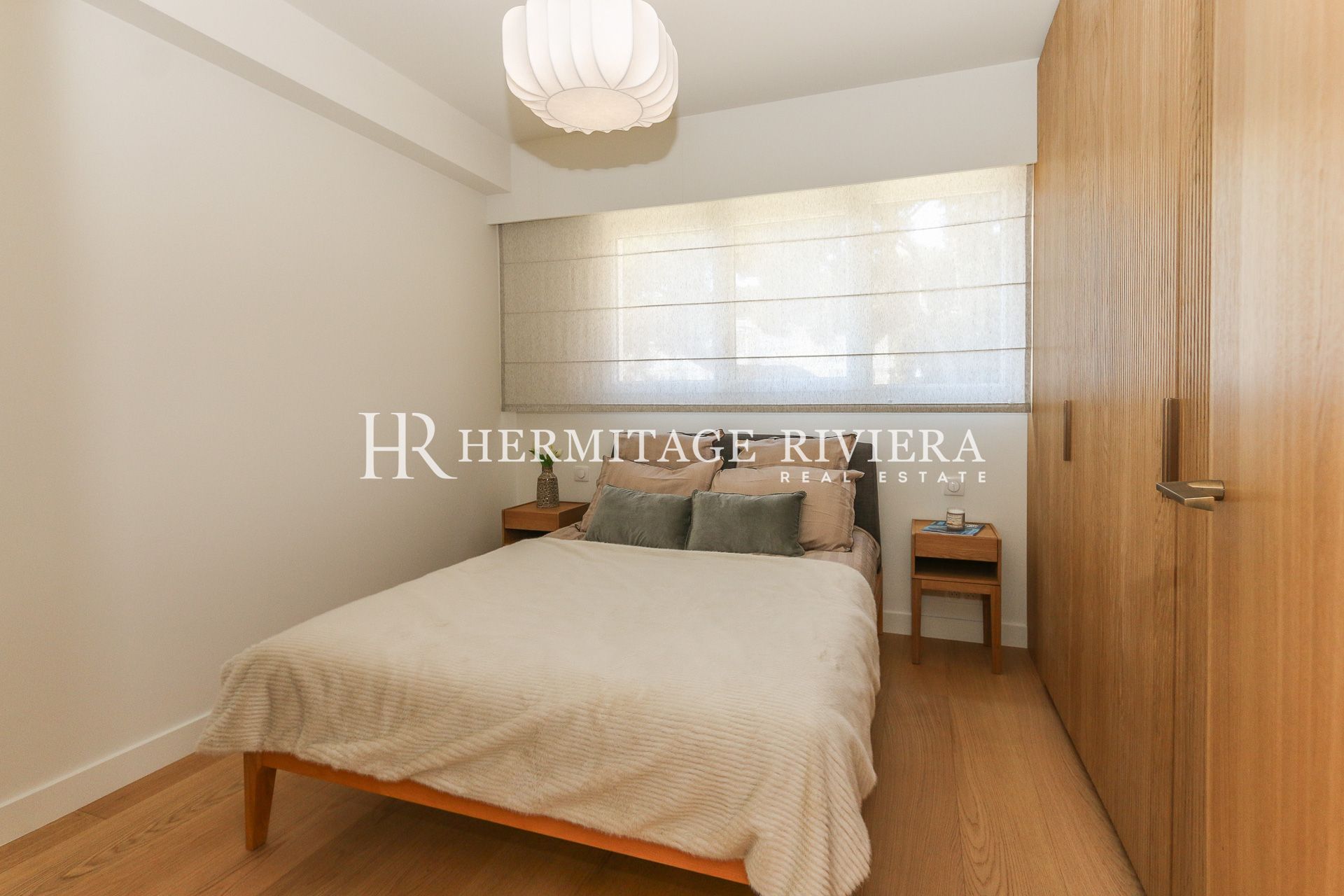 Renovated - Top floor apartment - Sea view -Terrace (image 20)