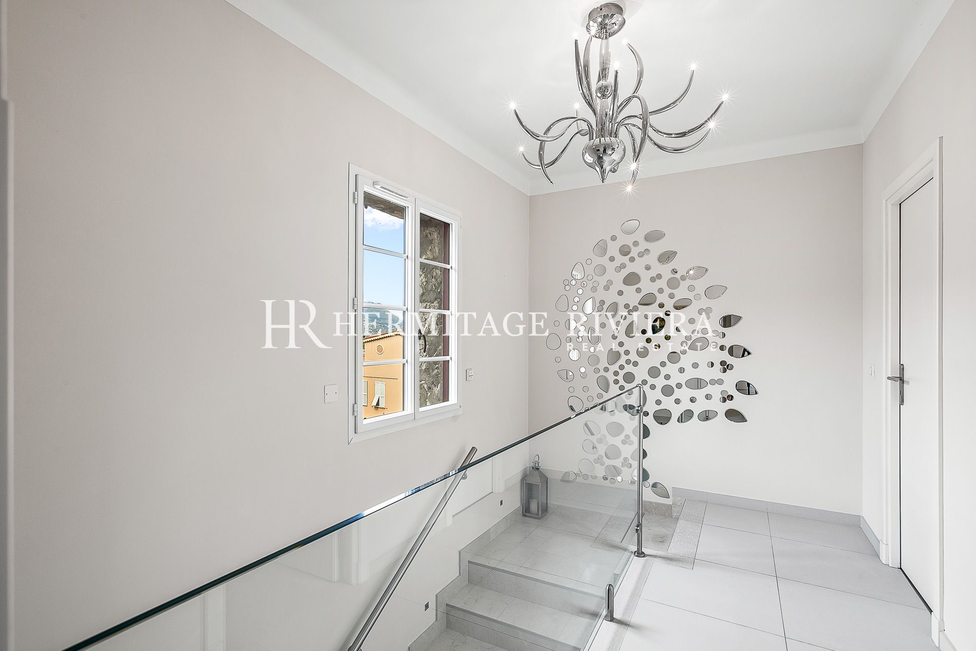 In the heart of the village - Sea view - Pool (image 25)