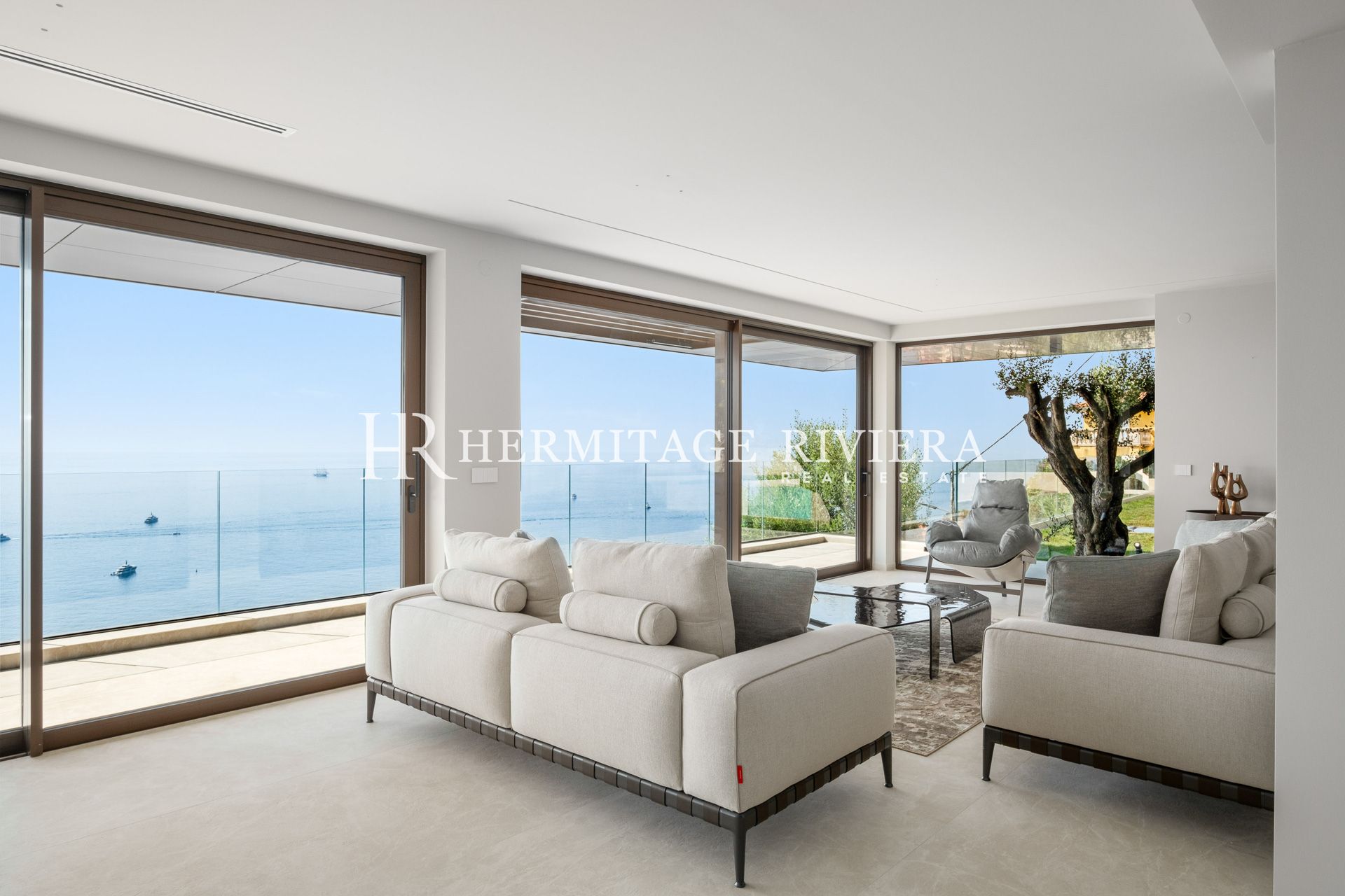 Modern renovated villa with sea view and pool (image 5)