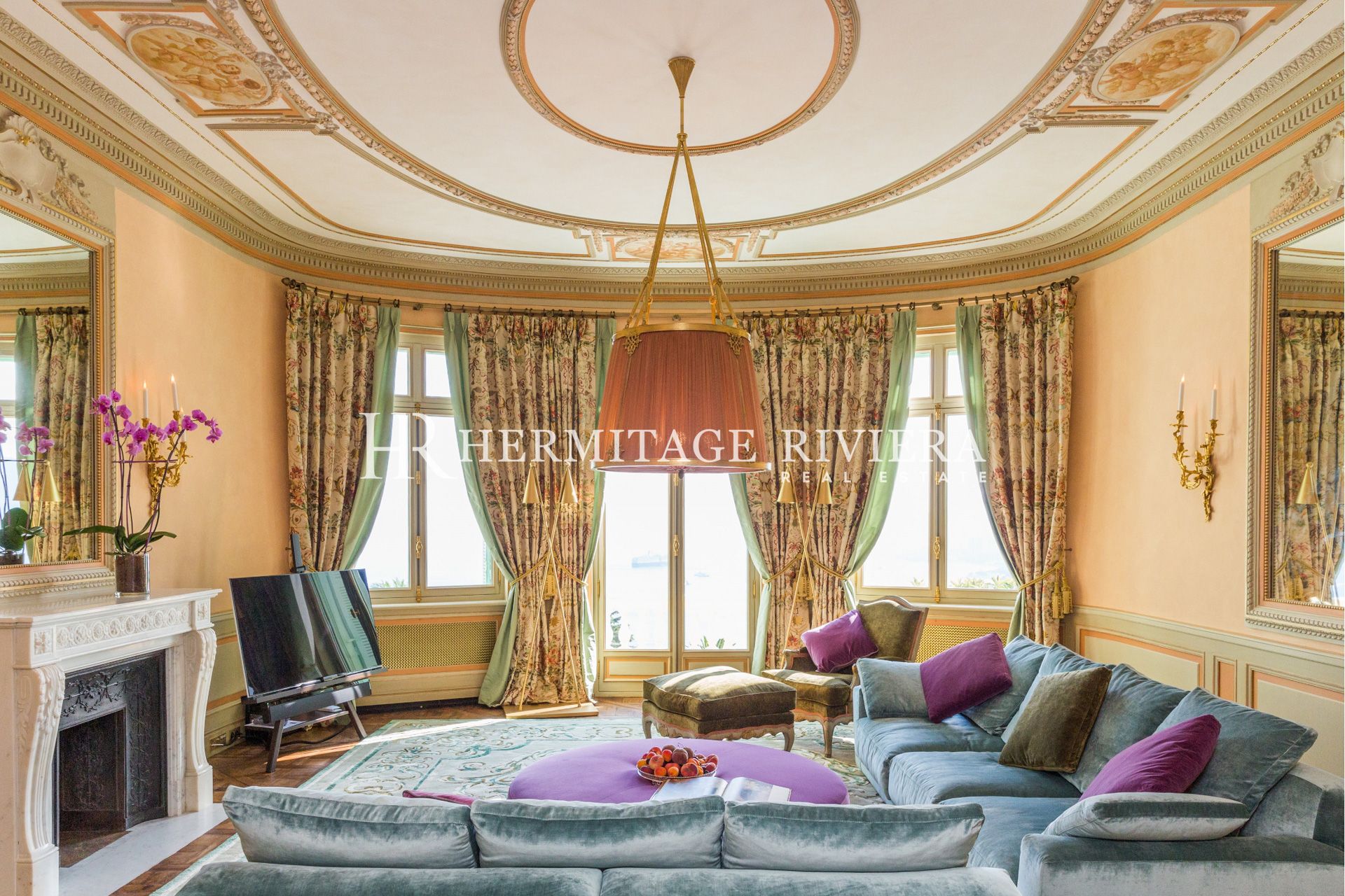 Luxury private estate - Views of Monaco  (image 9)