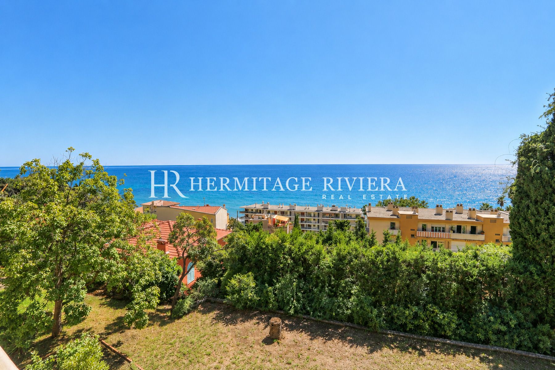 Villa in Menton Garavan Elegant 19th century stone mansion with sea view (image 3)