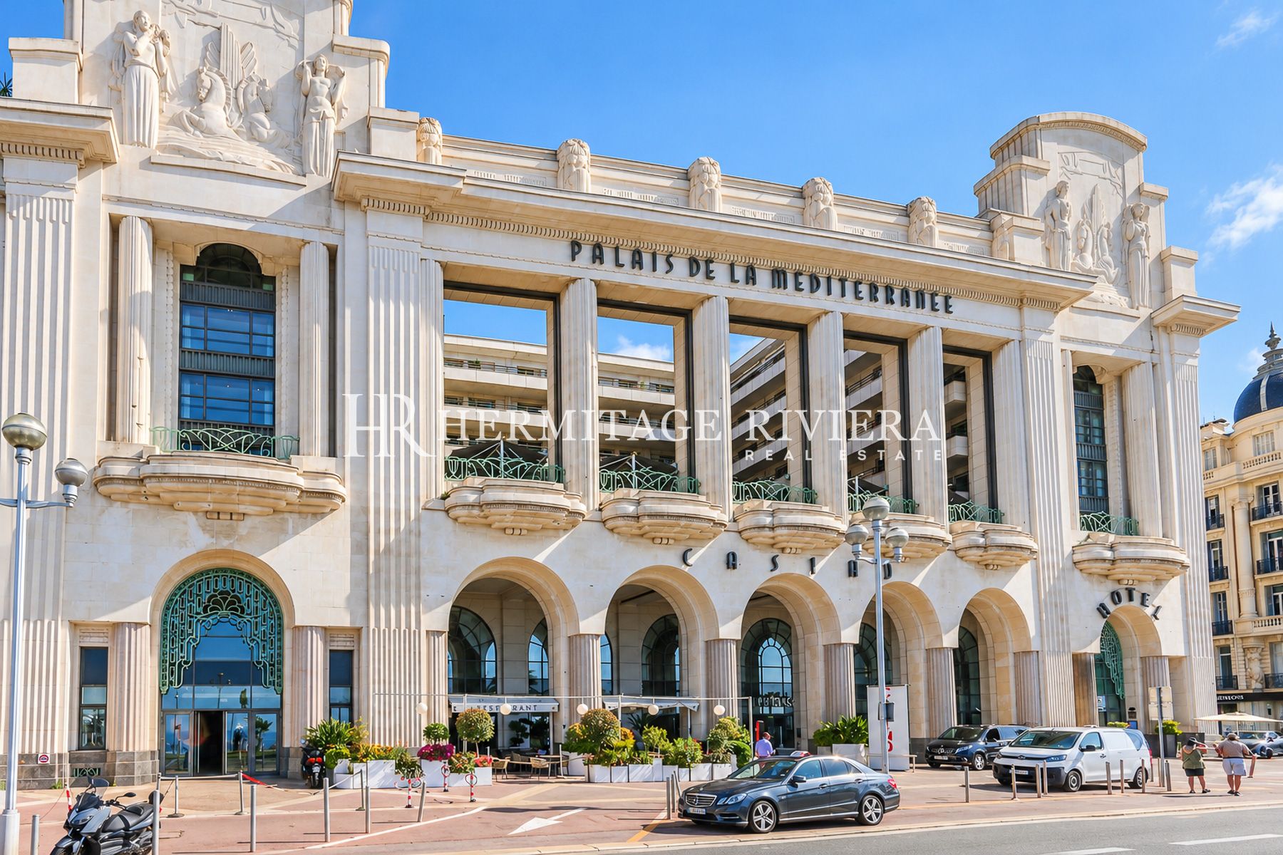 Appartamento in Nizza, Carré d'or Monolocale con terrazza in piazza d'oro (immagine 1)