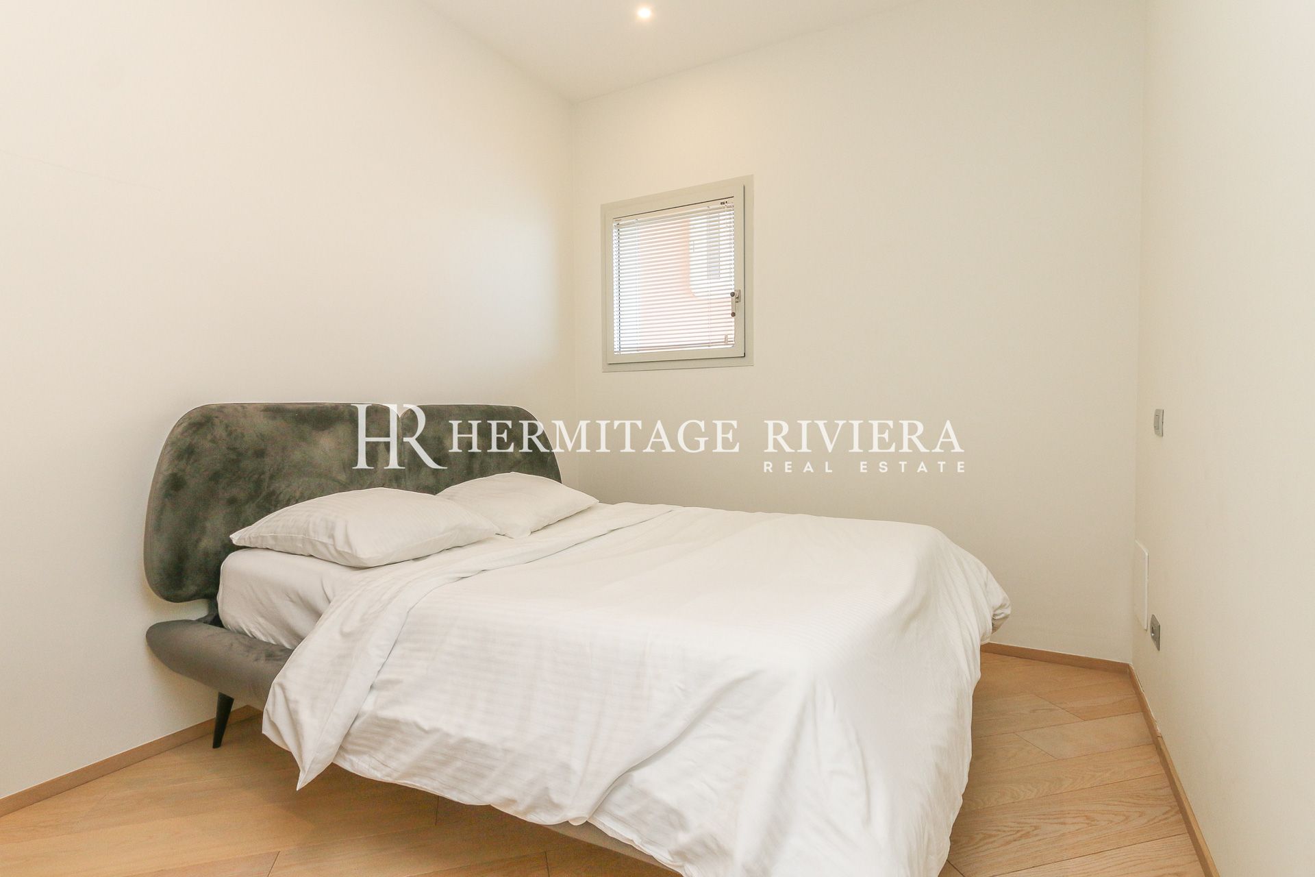 3 bedroom apartment - Waterfront residence - Close to Monaco (image 10)