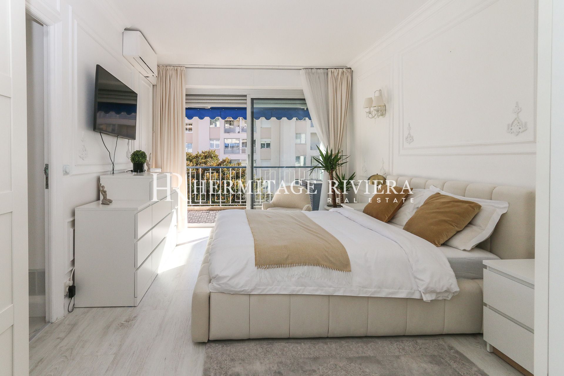 令人惊艳的翻新公寓,坐拥海景 (图片 14)