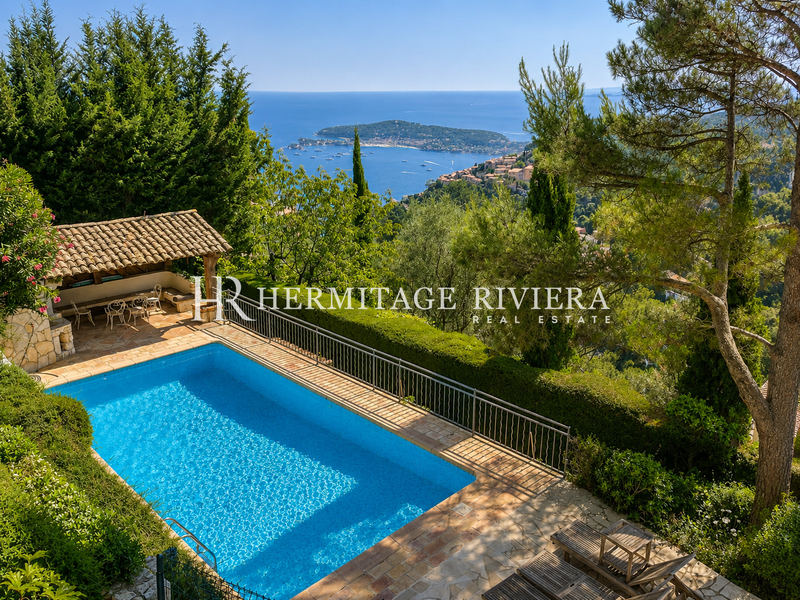 Renovated villa - Views overlooking the village - Pool