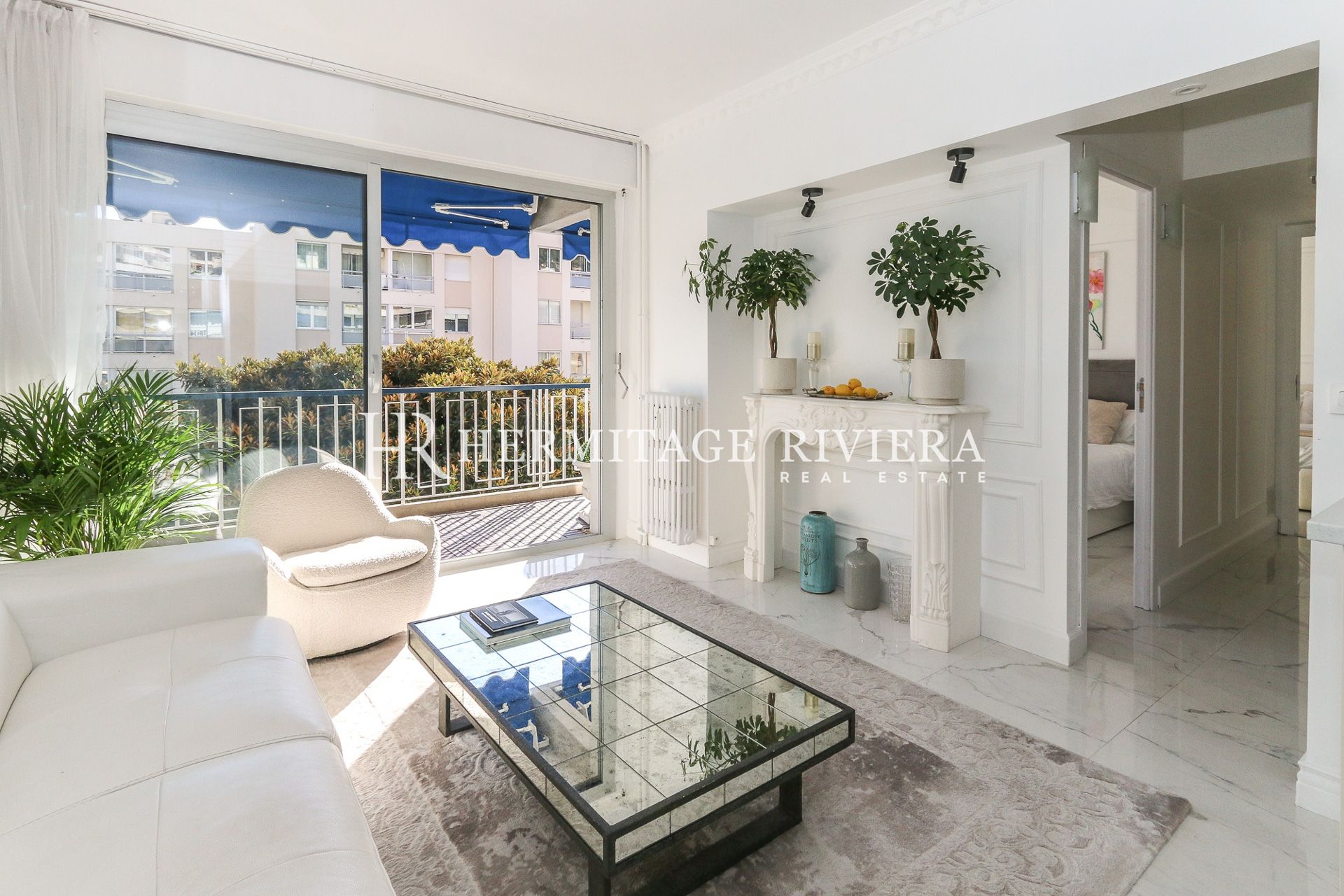 令人惊艳的翻新公寓,坐拥海景 (图片 2)