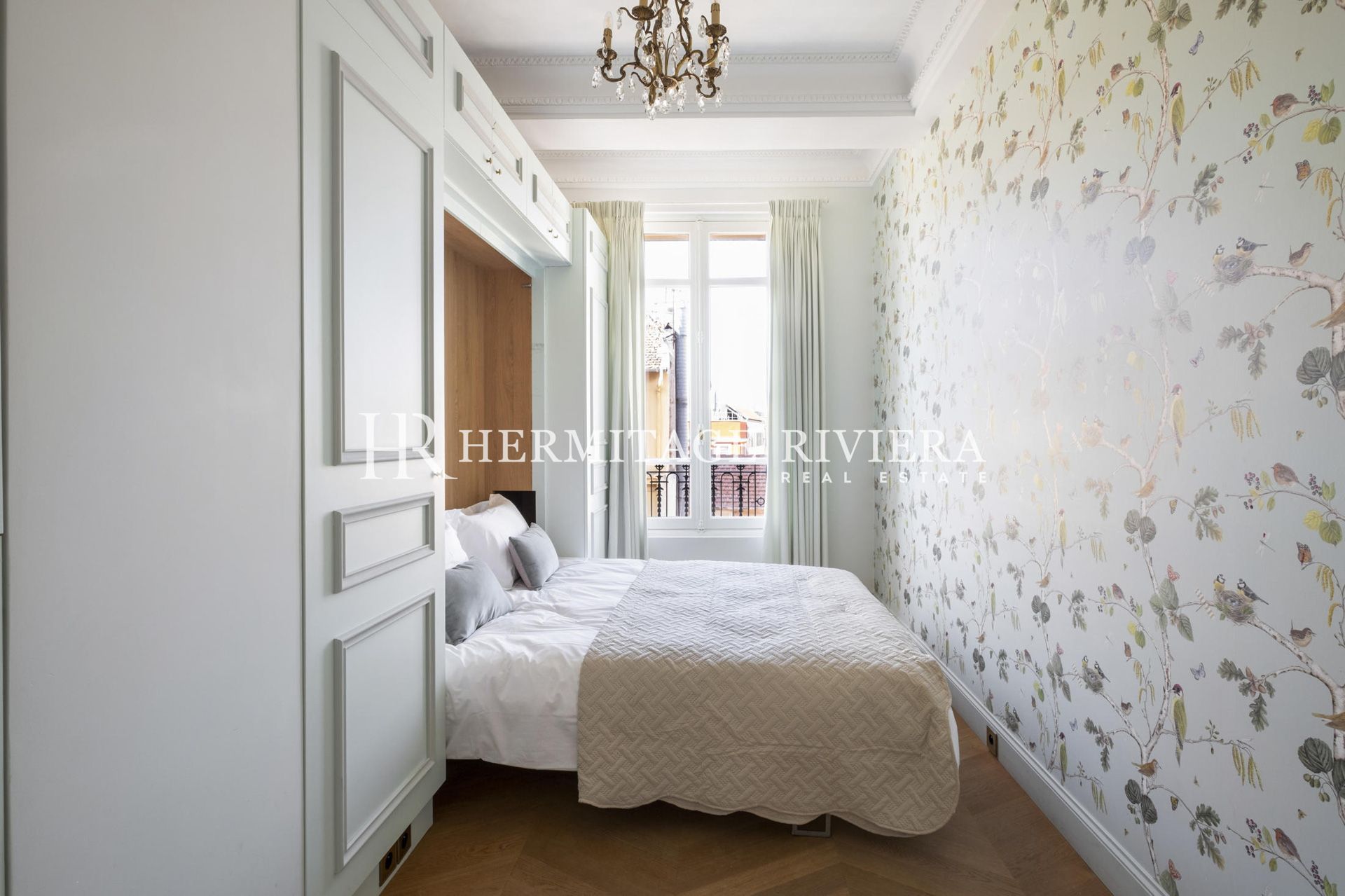 4 bedroom apartment - Waterfront - Renovated - Sea views  (image 21)