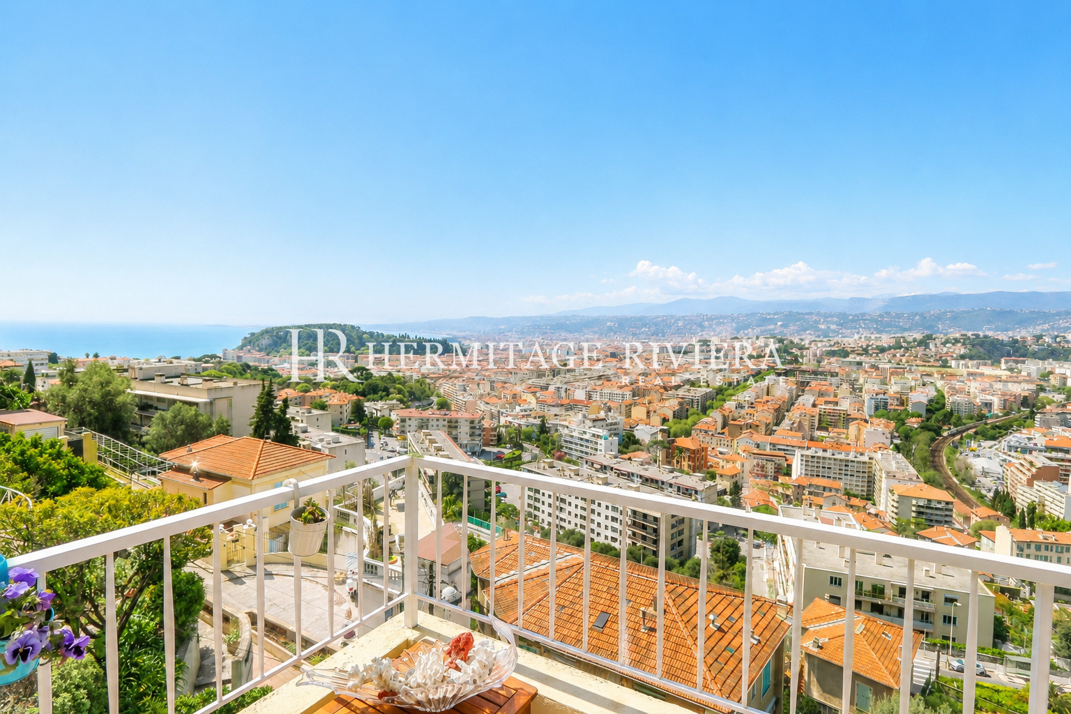 Apartment in Nice Mont Boron Renovated apartment with panoramic views (image 1)