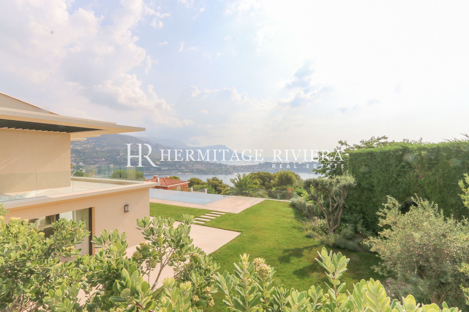 Villa in Nice Mont Boron Renovated villa - Sea view - Flat garden (image 14)
